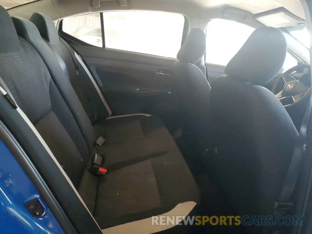10 Photograph of a damaged car 3N1CN8EV3ML861508 NISSAN VERSA 2021