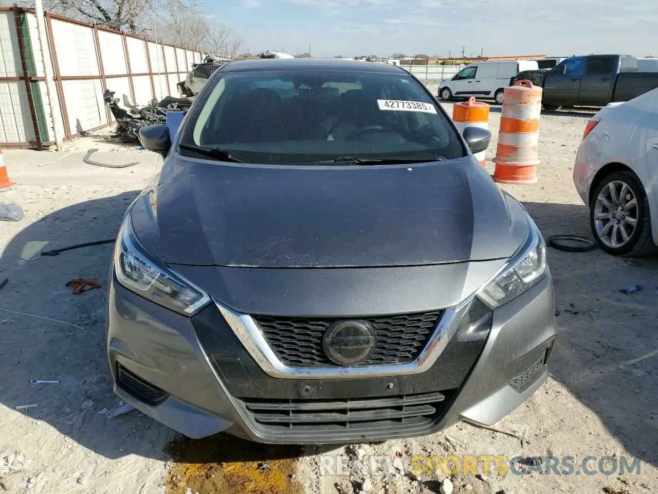 5 Photograph of a damaged car 3N1CN8EV3ML895481 NISSAN VERSA 2021