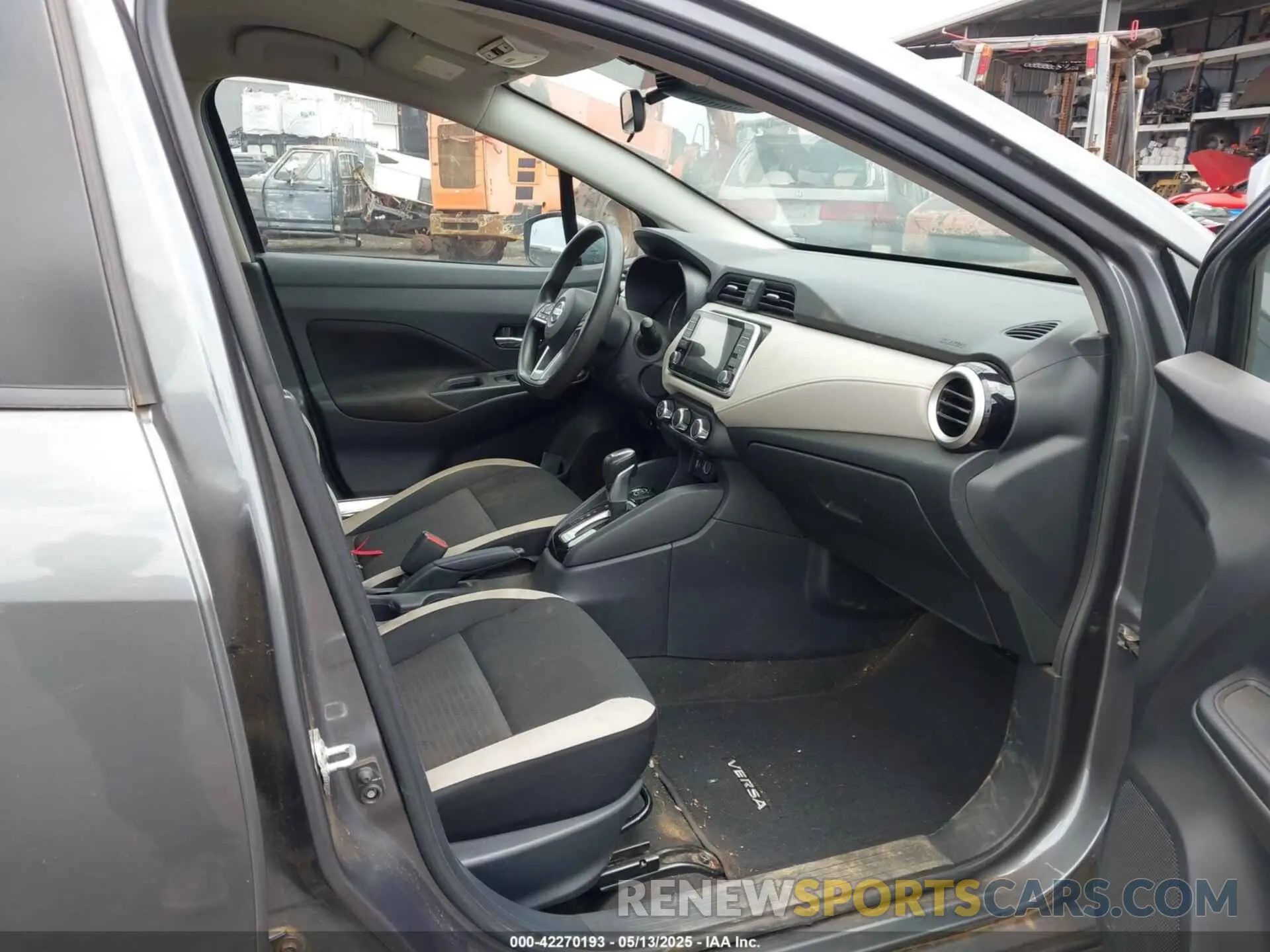 5 Photograph of a damaged car 3N1CN8EV3ML923991 NISSAN VERSA 2021