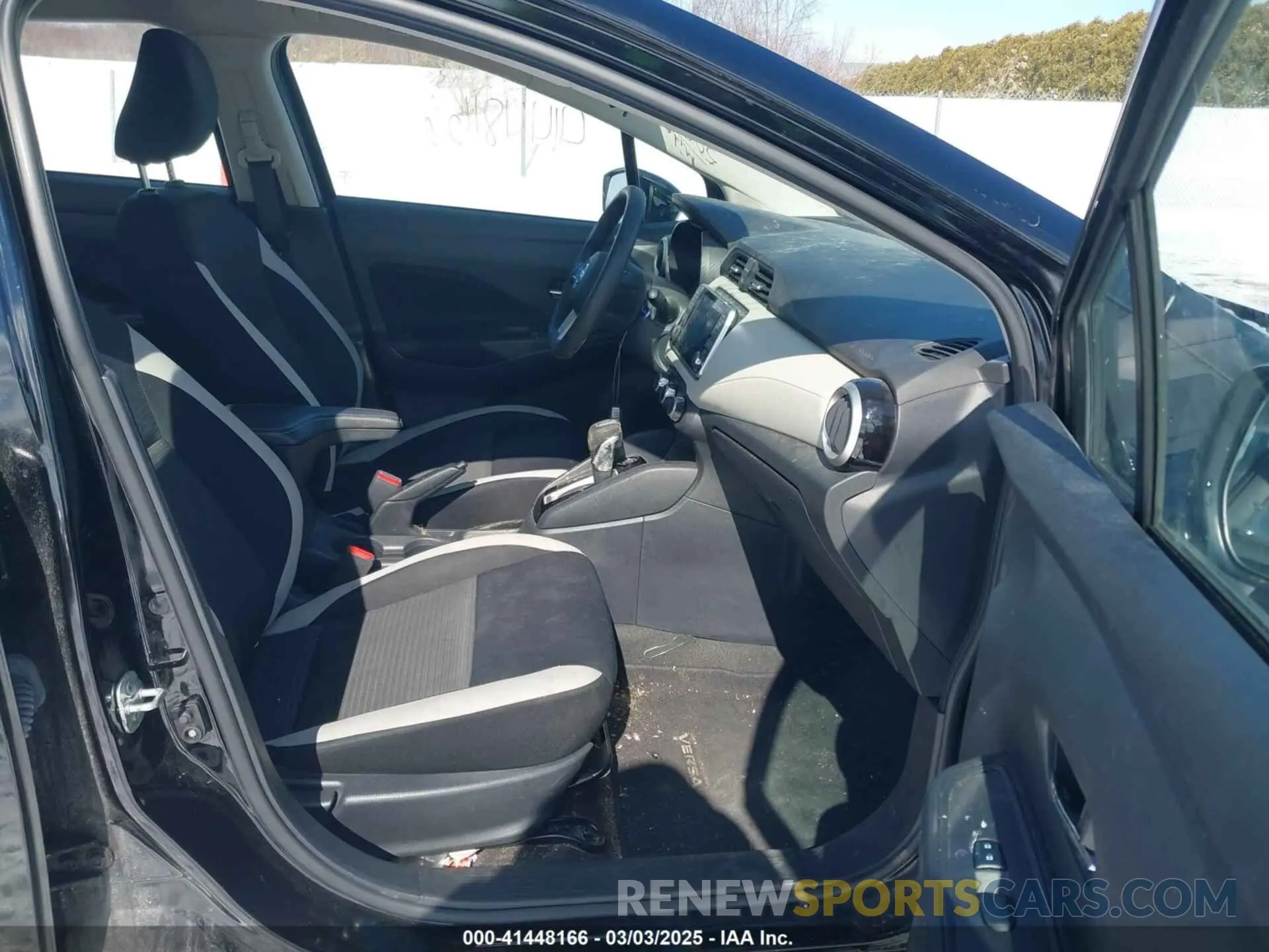 5 Photograph of a damaged car 3N1CN8EV3ML925224 NISSAN VERSA 2021