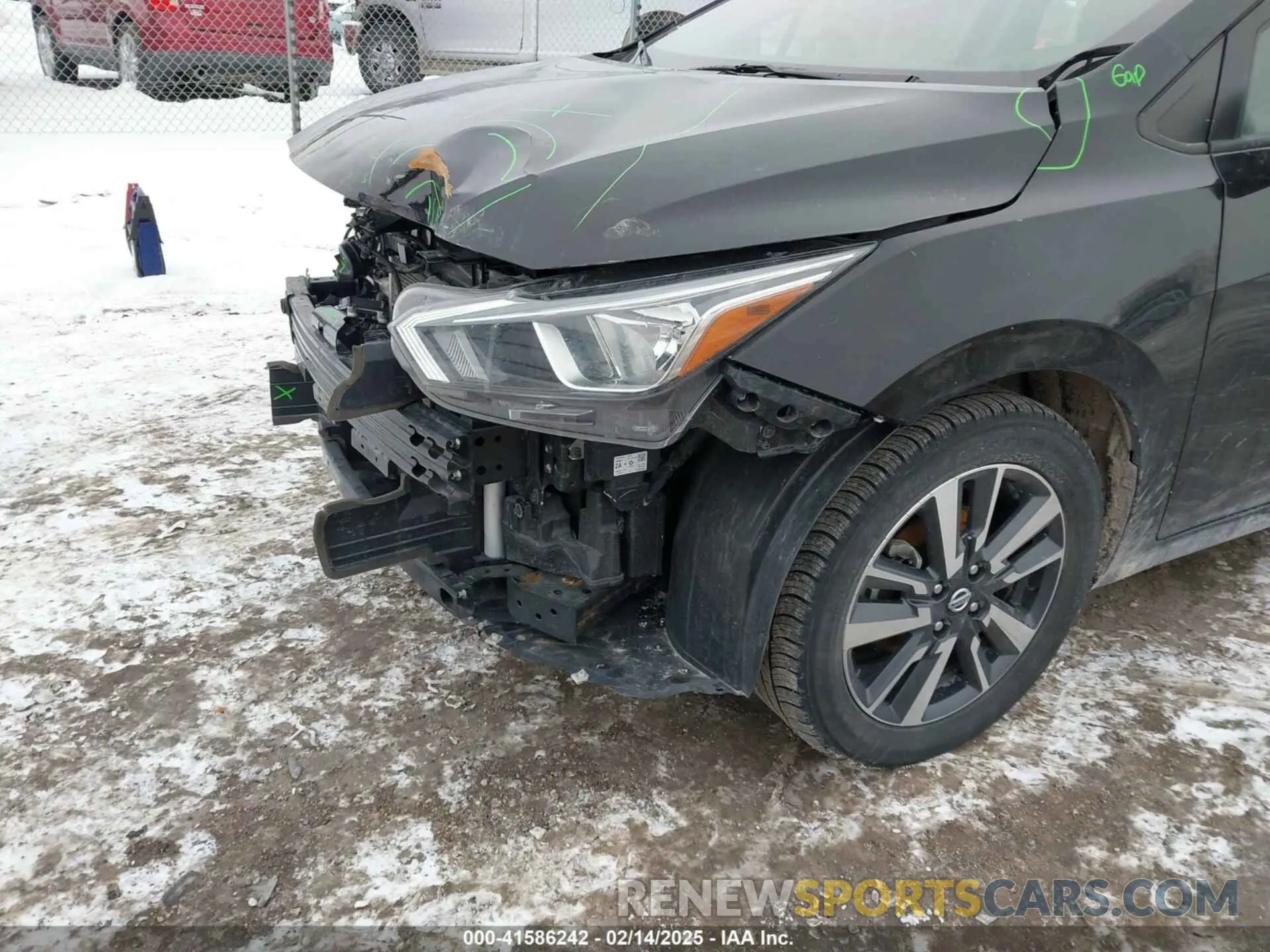 18 Photograph of a damaged car 3N1CN8EV4ML821650 NISSAN VERSA 2021