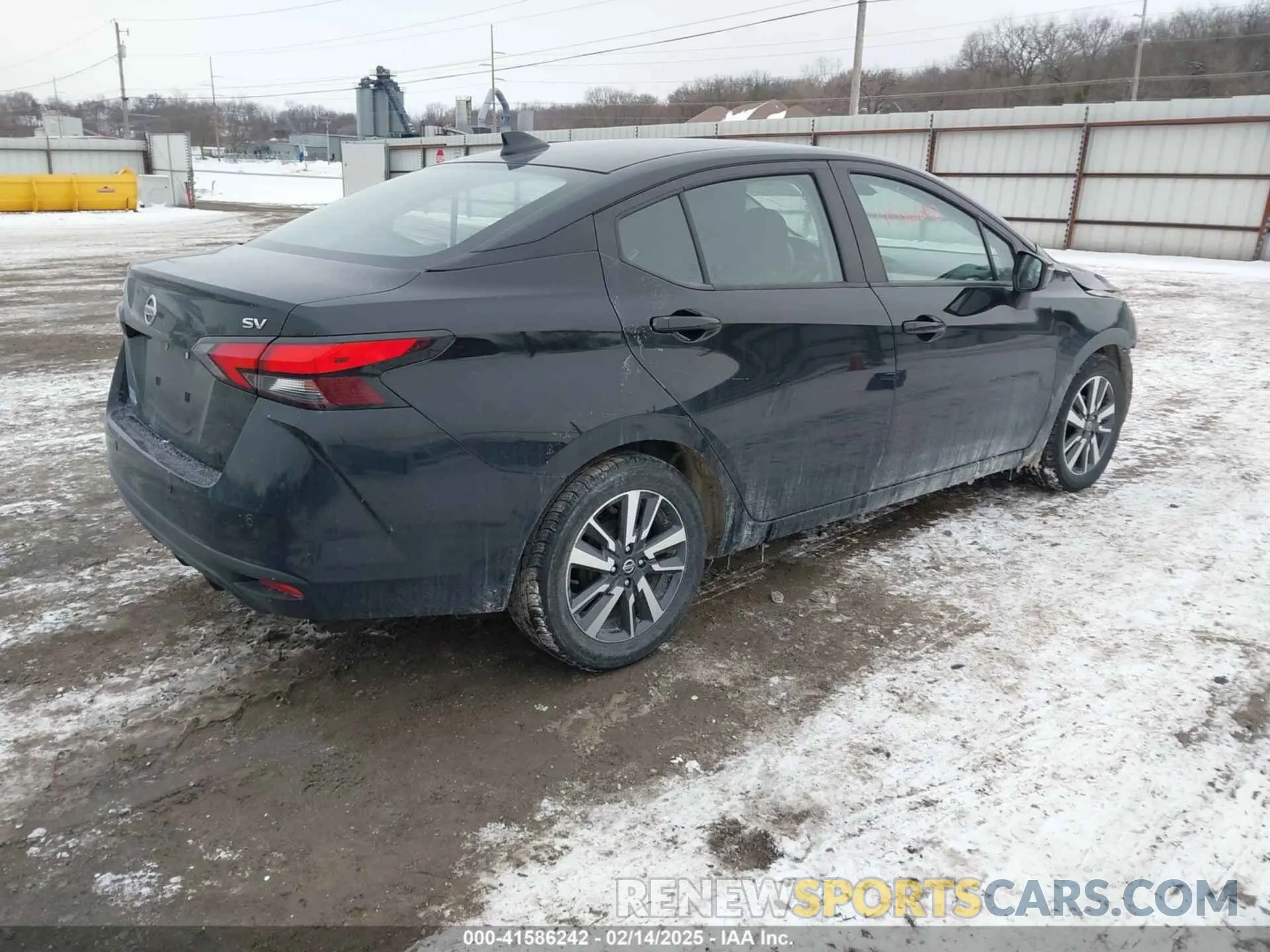 4 Photograph of a damaged car 3N1CN8EV4ML821650 NISSAN VERSA 2021