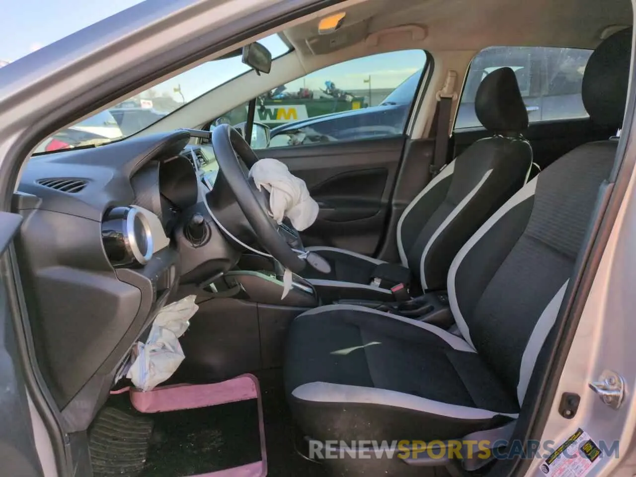 7 Photograph of a damaged car 3N1CN8EV4ML848265 NISSAN VERSA 2021