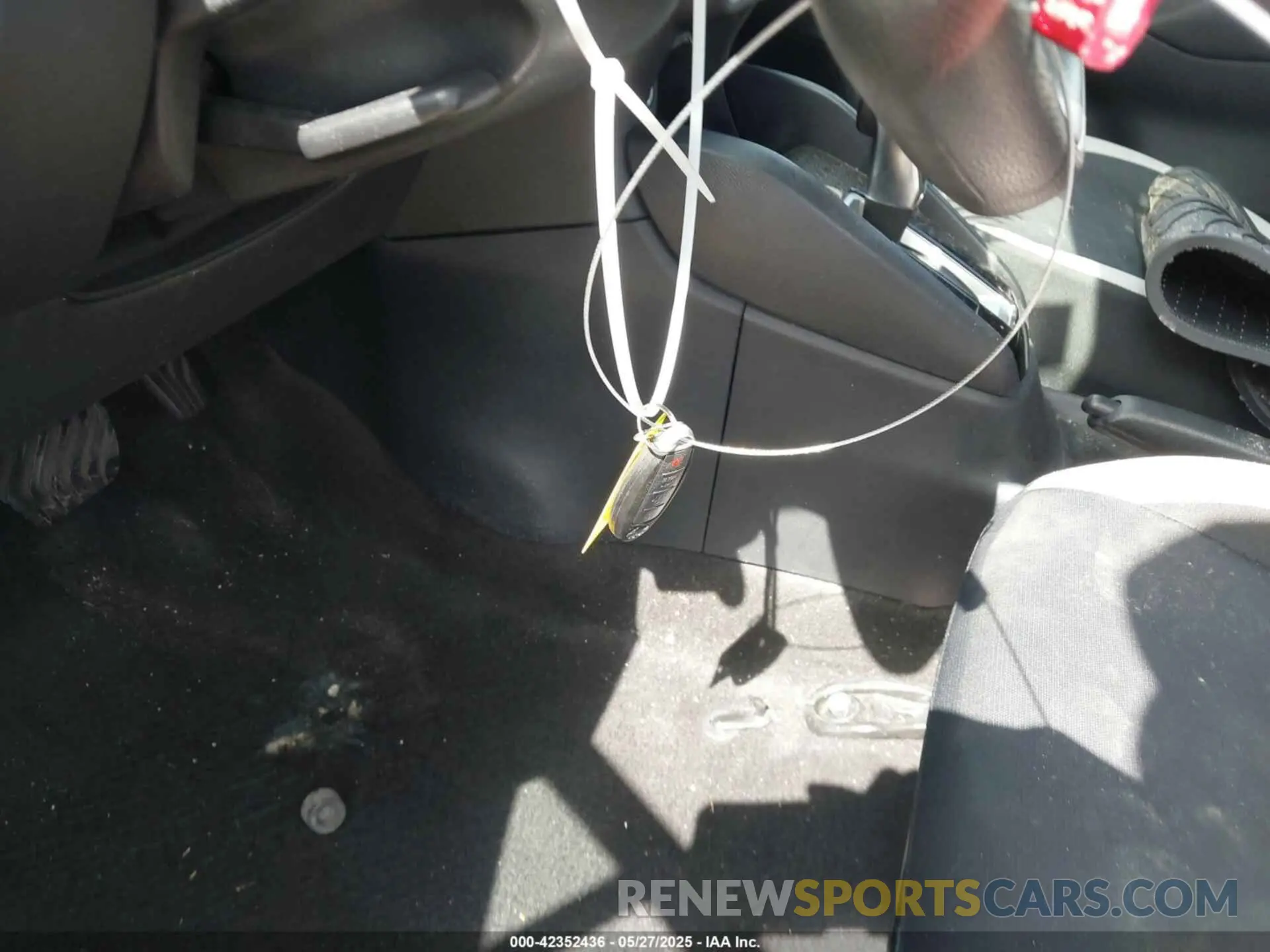 11 Photograph of a damaged car 3N1CN8EV4ML852591 NISSAN VERSA 2021
