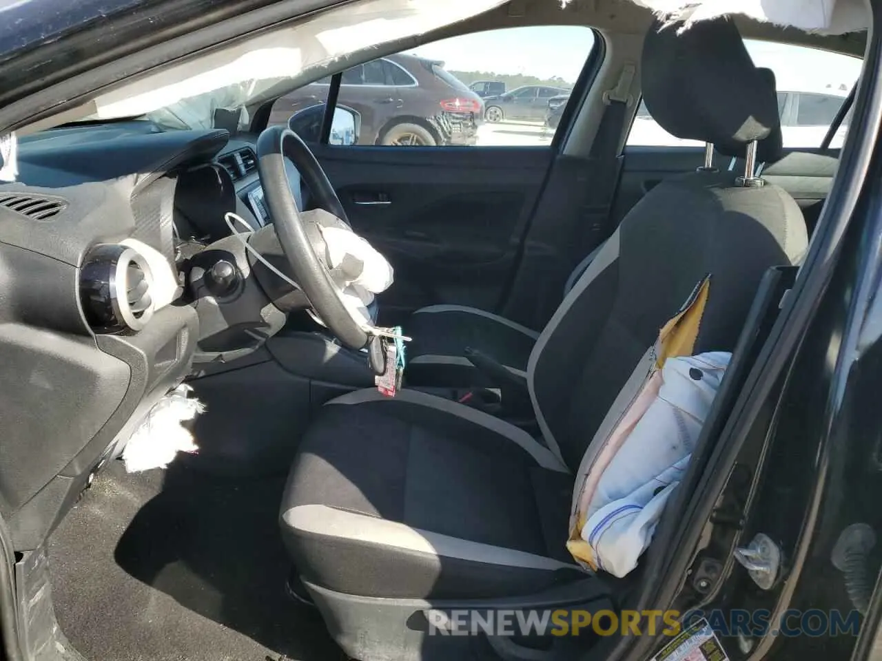 7 Photograph of a damaged car 3N1CN8EV4ML860139 NISSAN VERSA 2021