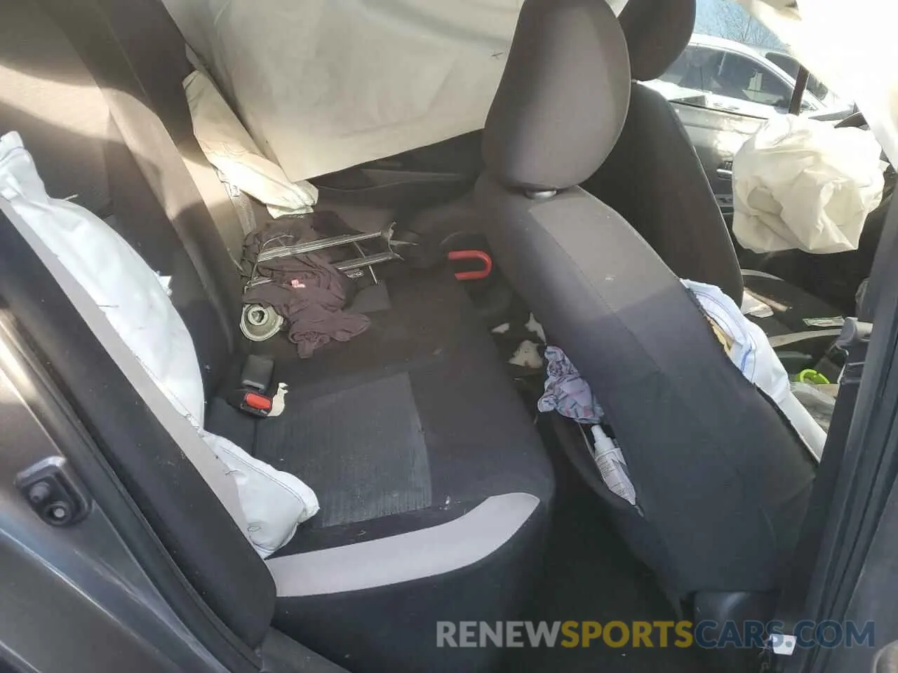10 Photograph of a damaged car 3N1CN8EV4ML860951 NISSAN VERSA 2021