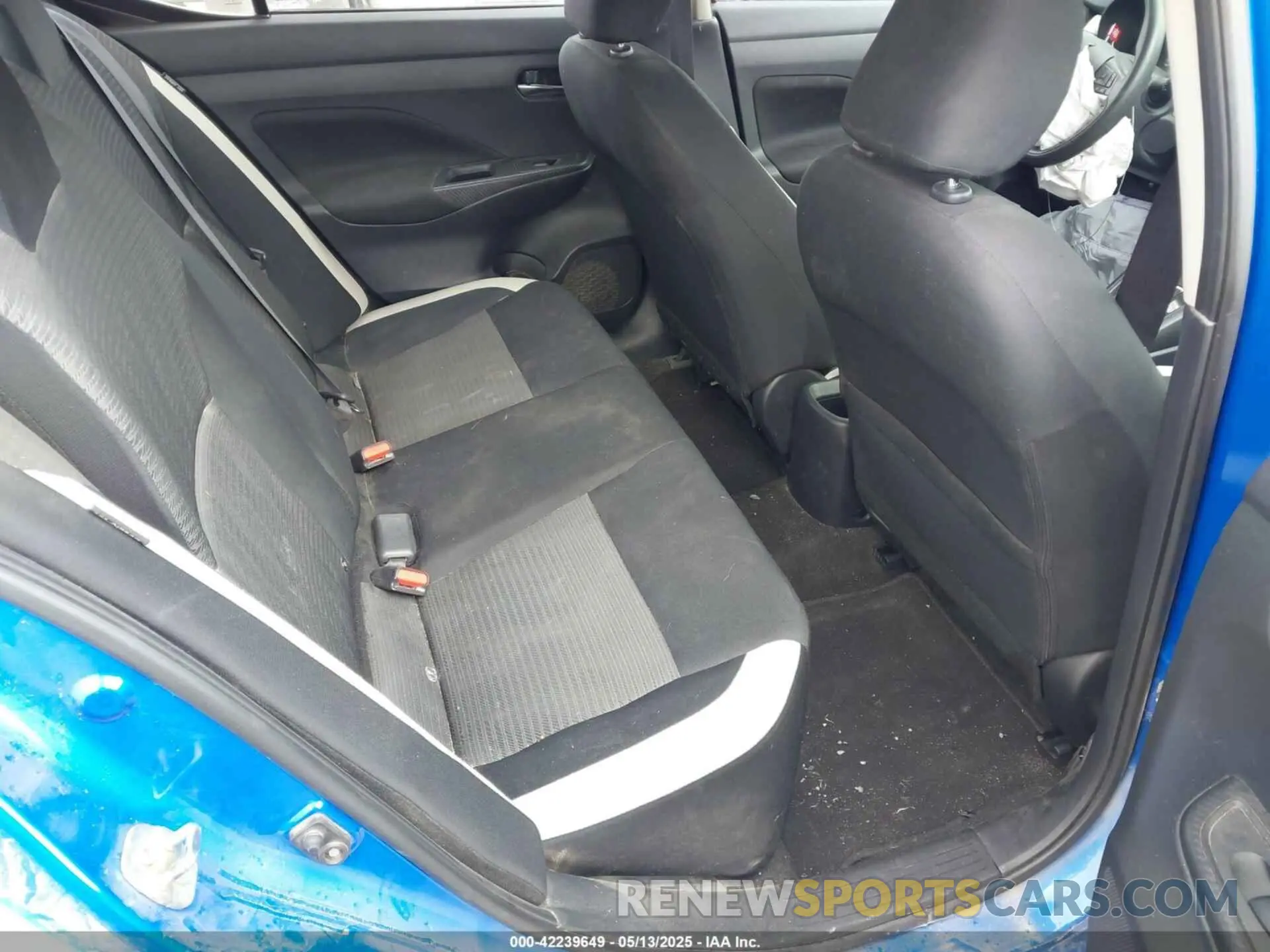 8 Photograph of a damaged car 3N1CN8EV4ML860982 NISSAN VERSA 2021