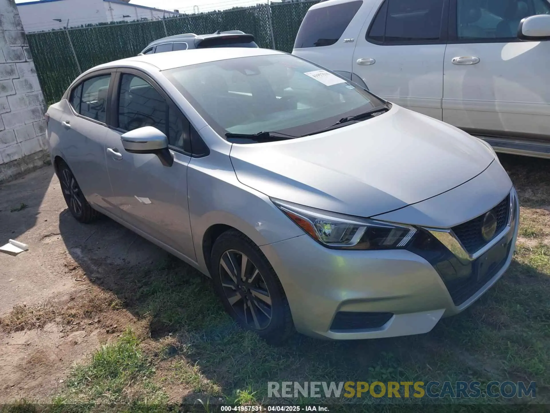 1 Photograph of a damaged car 3N1CN8EV4ML870444 NISSAN VERSA 2021