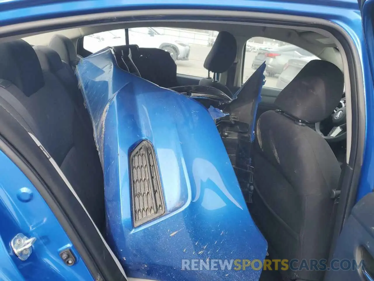 10 Photograph of a damaged car 3N1CN8EV5ML818157 NISSAN VERSA 2021