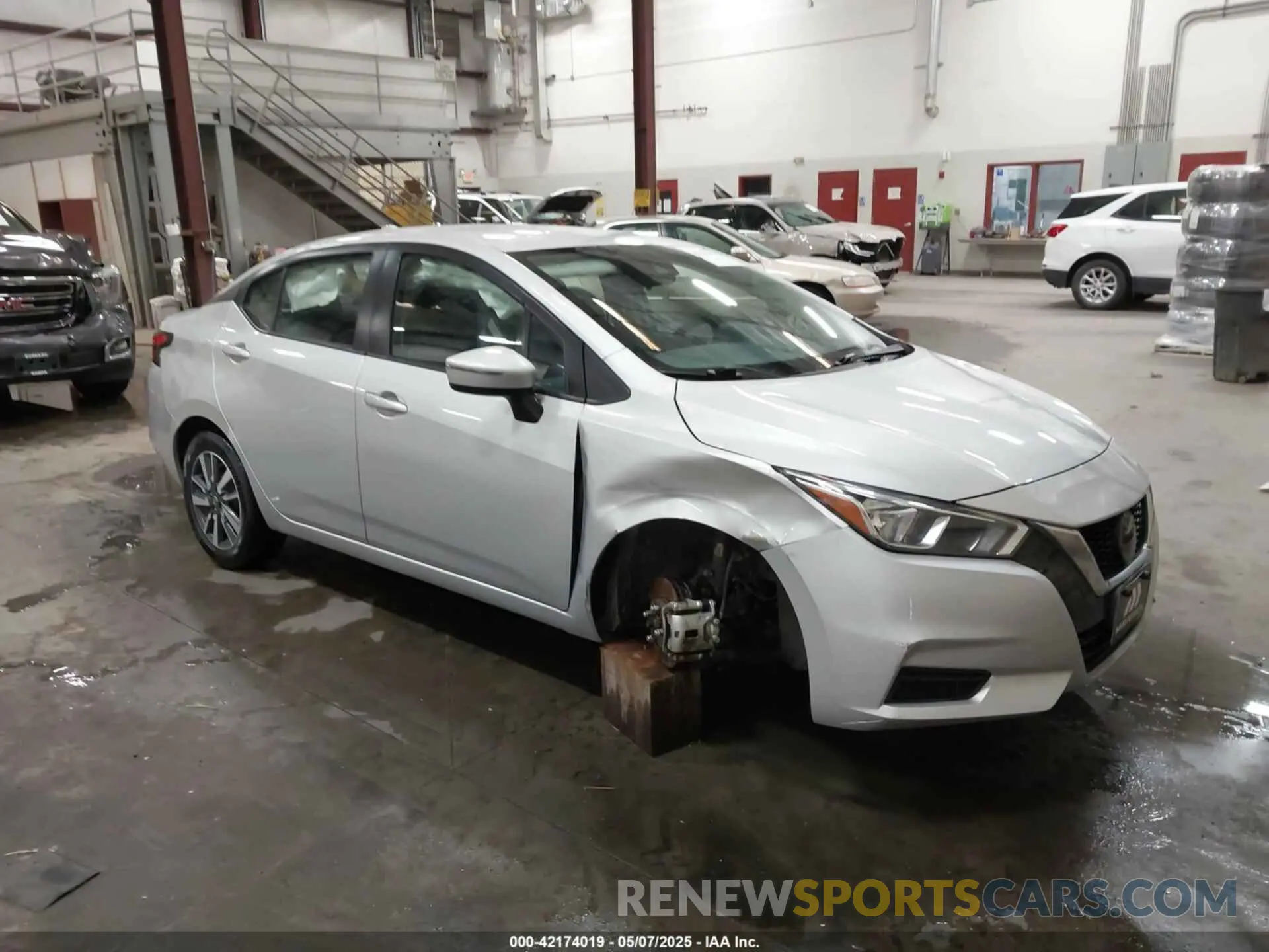 1 Photograph of a damaged car 3N1CN8EV5ML821740 NISSAN VERSA 2021