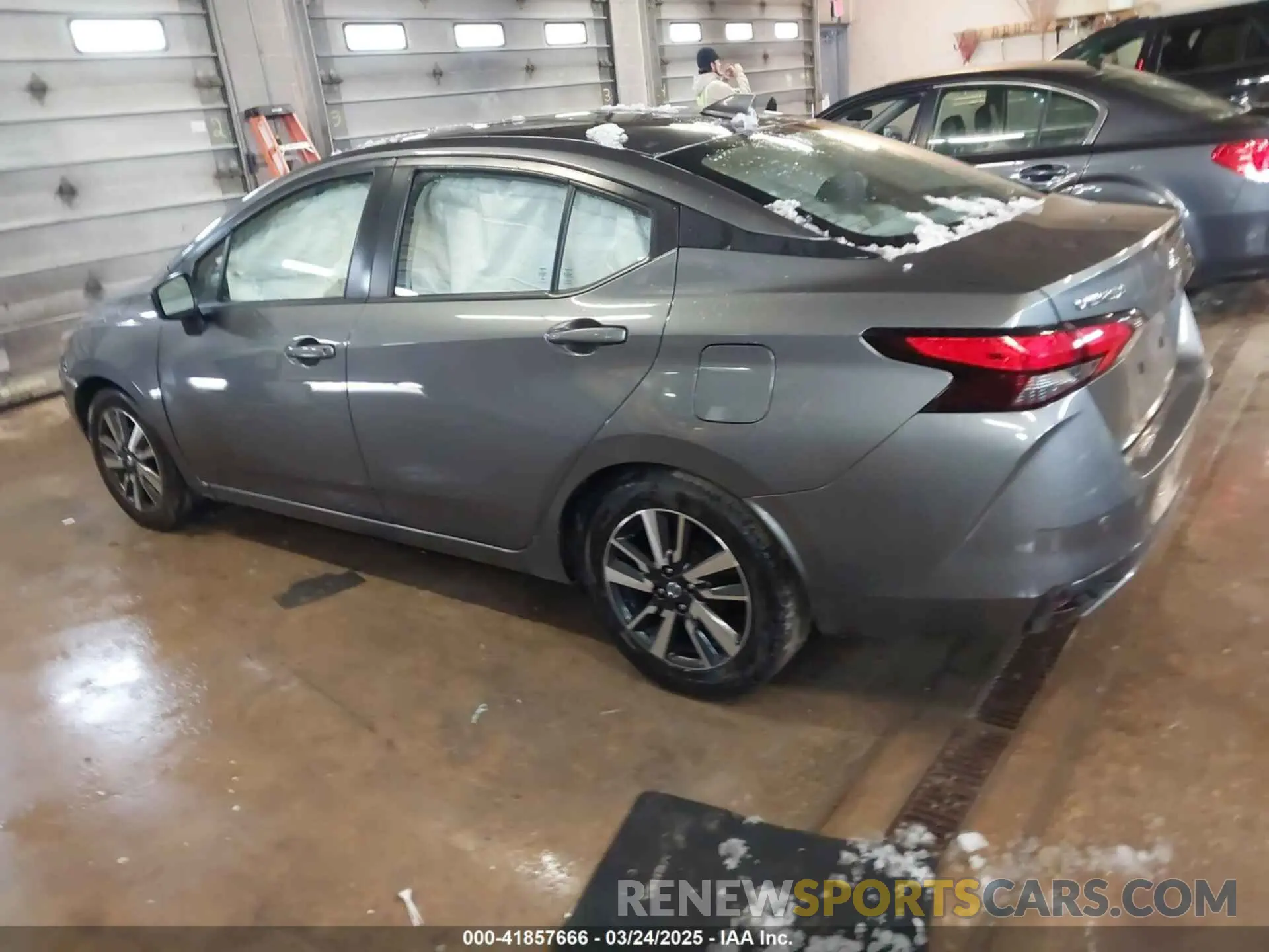 3 Photograph of a damaged car 3N1CN8EV5ML833239 NISSAN VERSA 2021