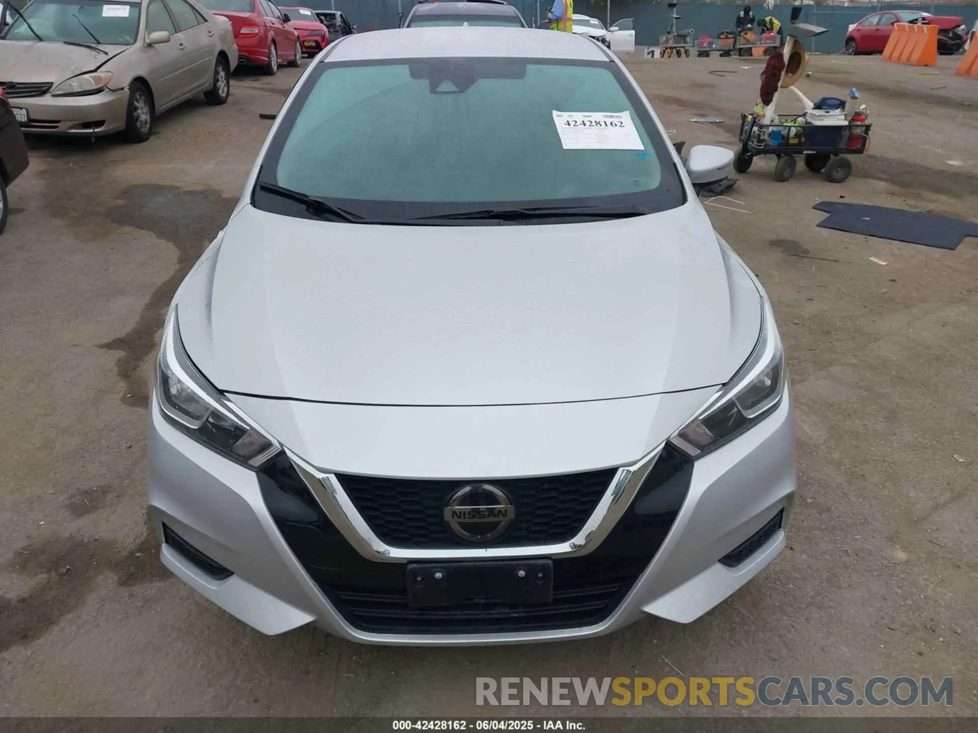 12 Photograph of a damaged car 3N1CN8EV5ML841146 NISSAN VERSA 2021