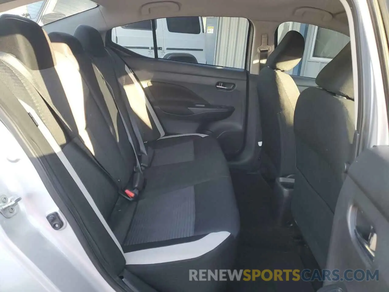 11 Photograph of a damaged car 3N1CN8EV5ML848470 NISSAN VERSA 2021