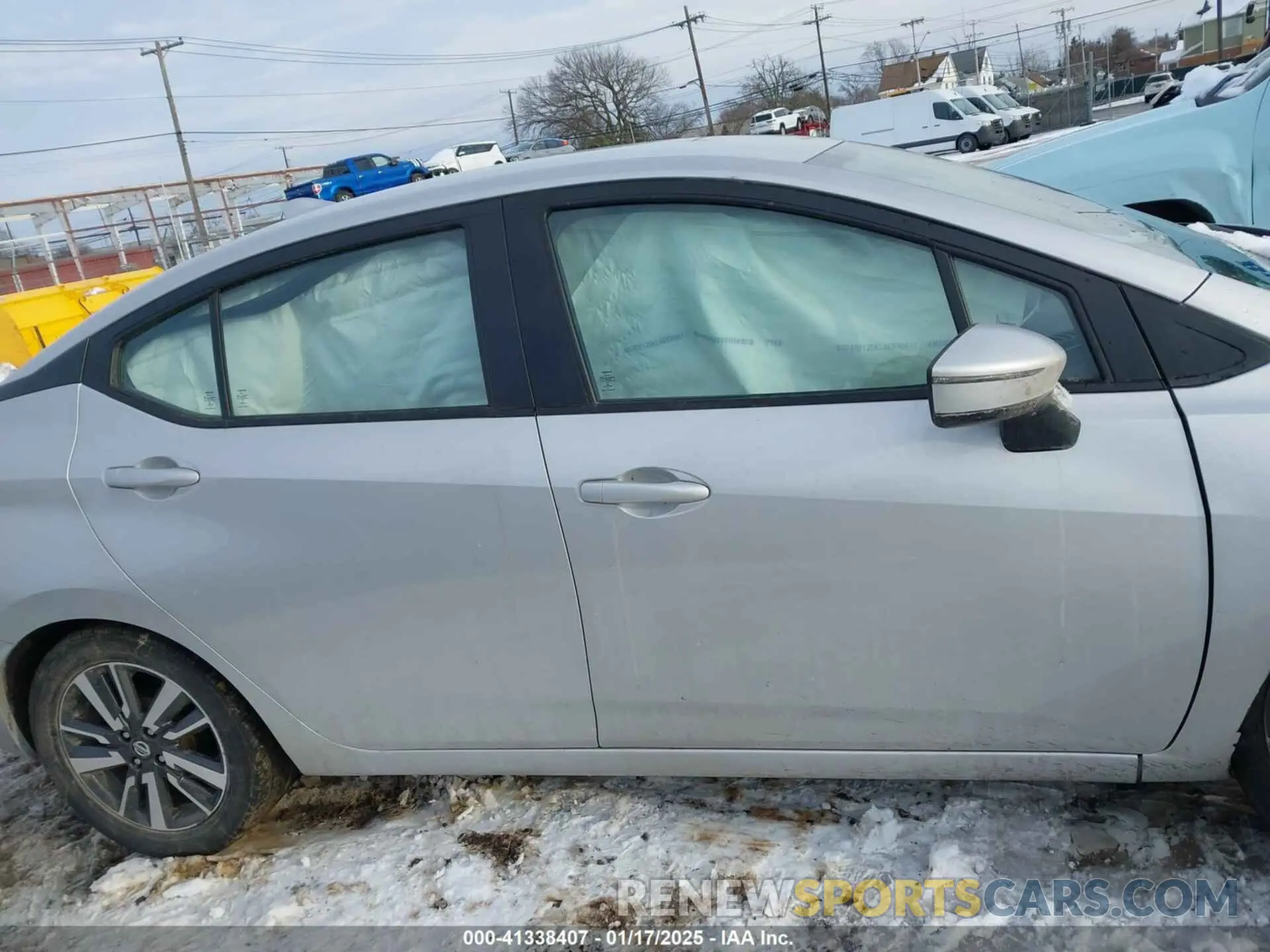 13 Photograph of a damaged car 3N1CN8EV5ML850350 NISSAN VERSA 2021