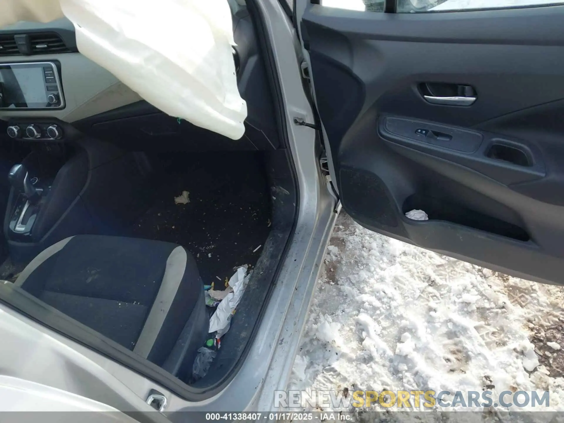 5 Photograph of a damaged car 3N1CN8EV5ML850350 NISSAN VERSA 2021