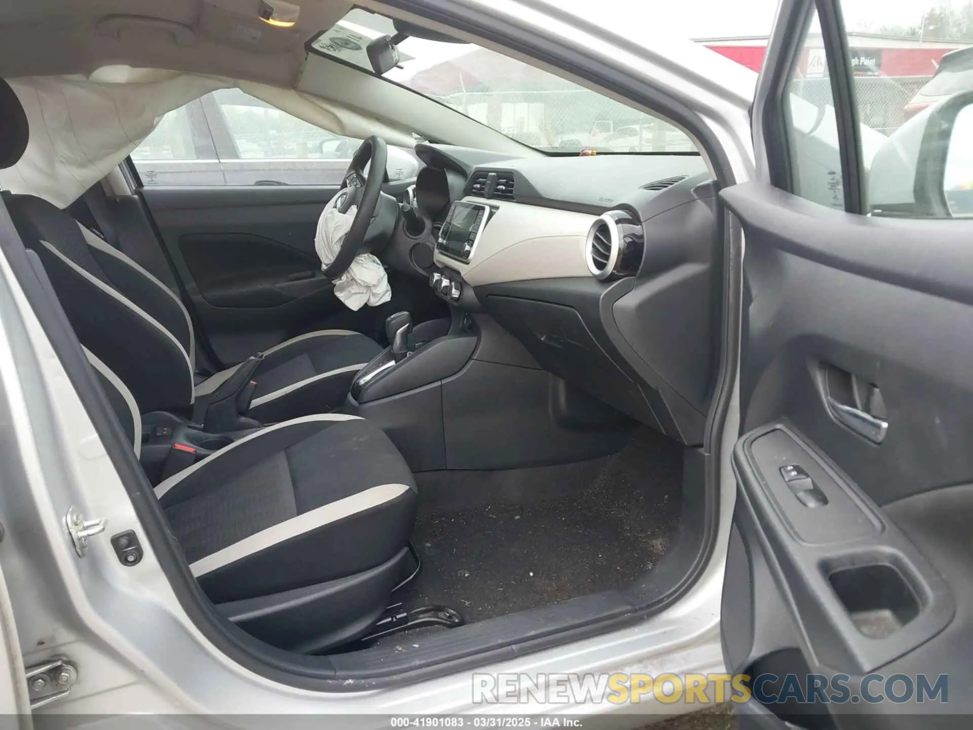 5 Photograph of a damaged car 3N1CN8EV5ML852762 NISSAN VERSA 2021