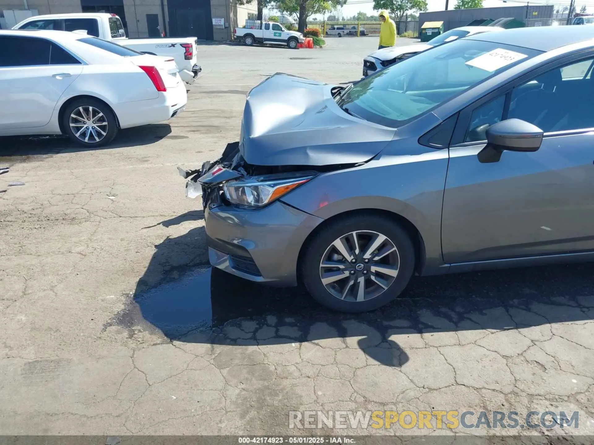 19 Photograph of a damaged car 3N1CN8EV5ML865429 NISSAN VERSA 2021