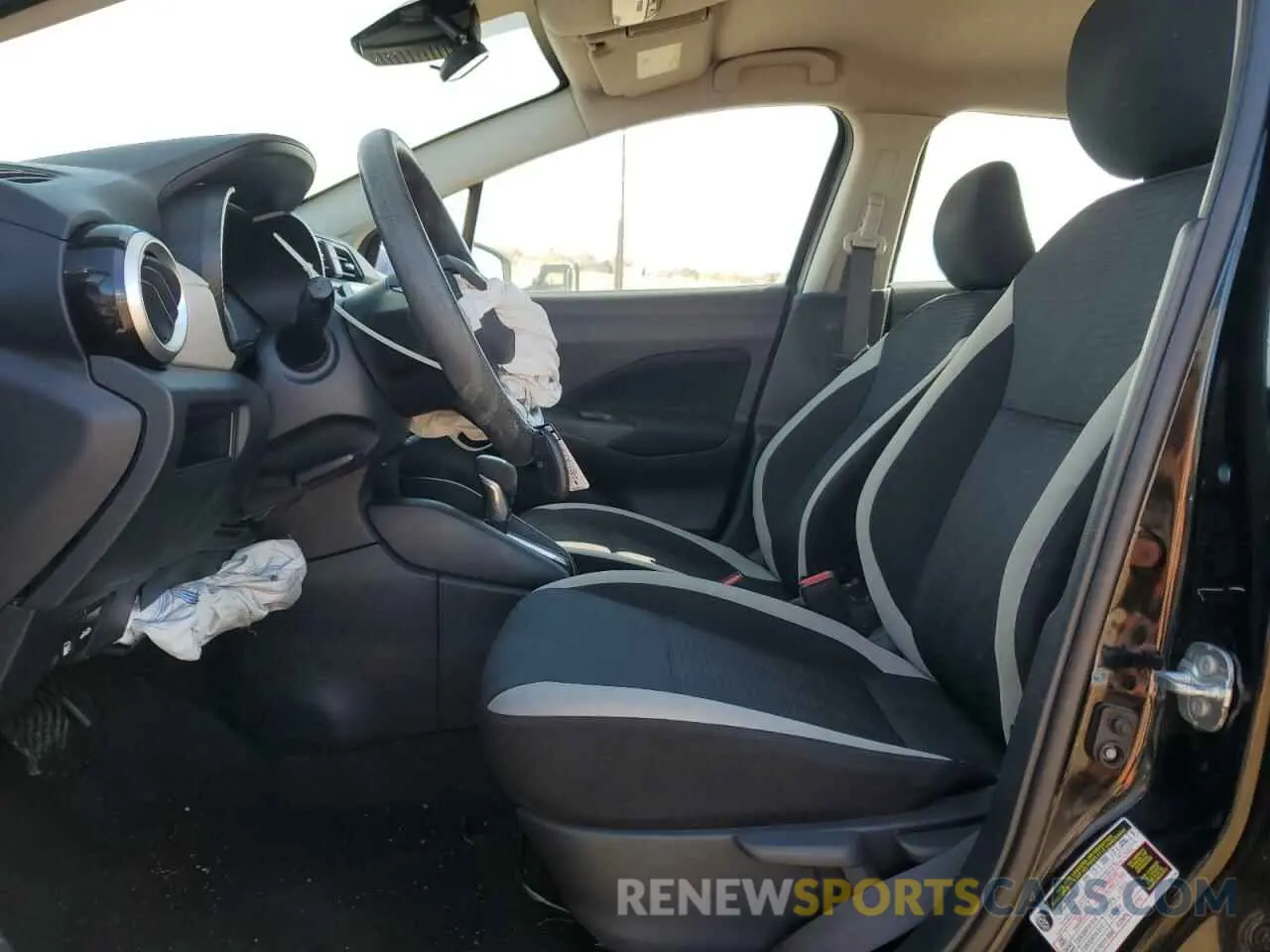 7 Photograph of a damaged car 3N1CN8EV5ML886409 NISSAN VERSA 2021