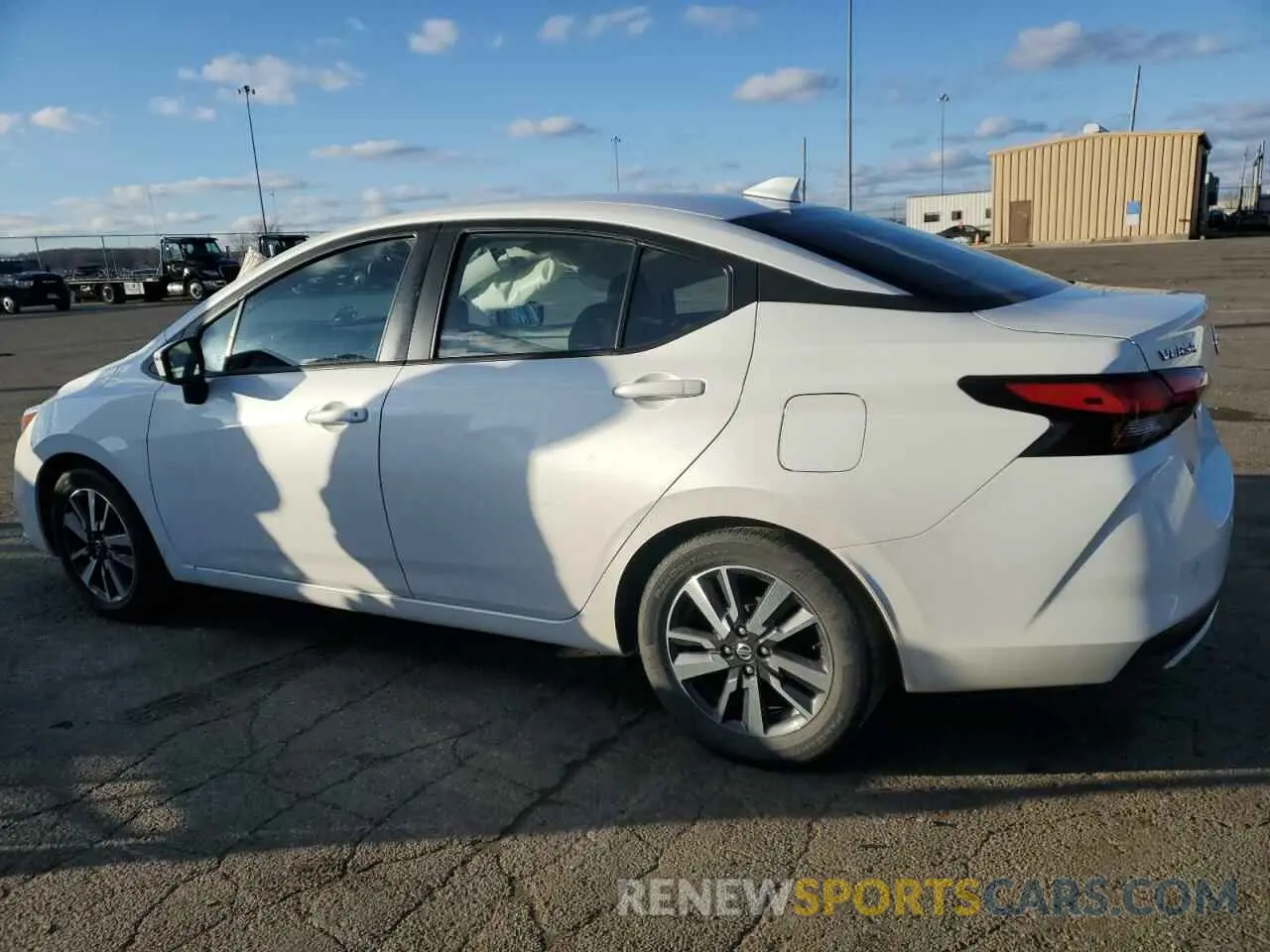 2 Photograph of a damaged car 3N1CN8EV6ML807314 NISSAN VERSA 2021