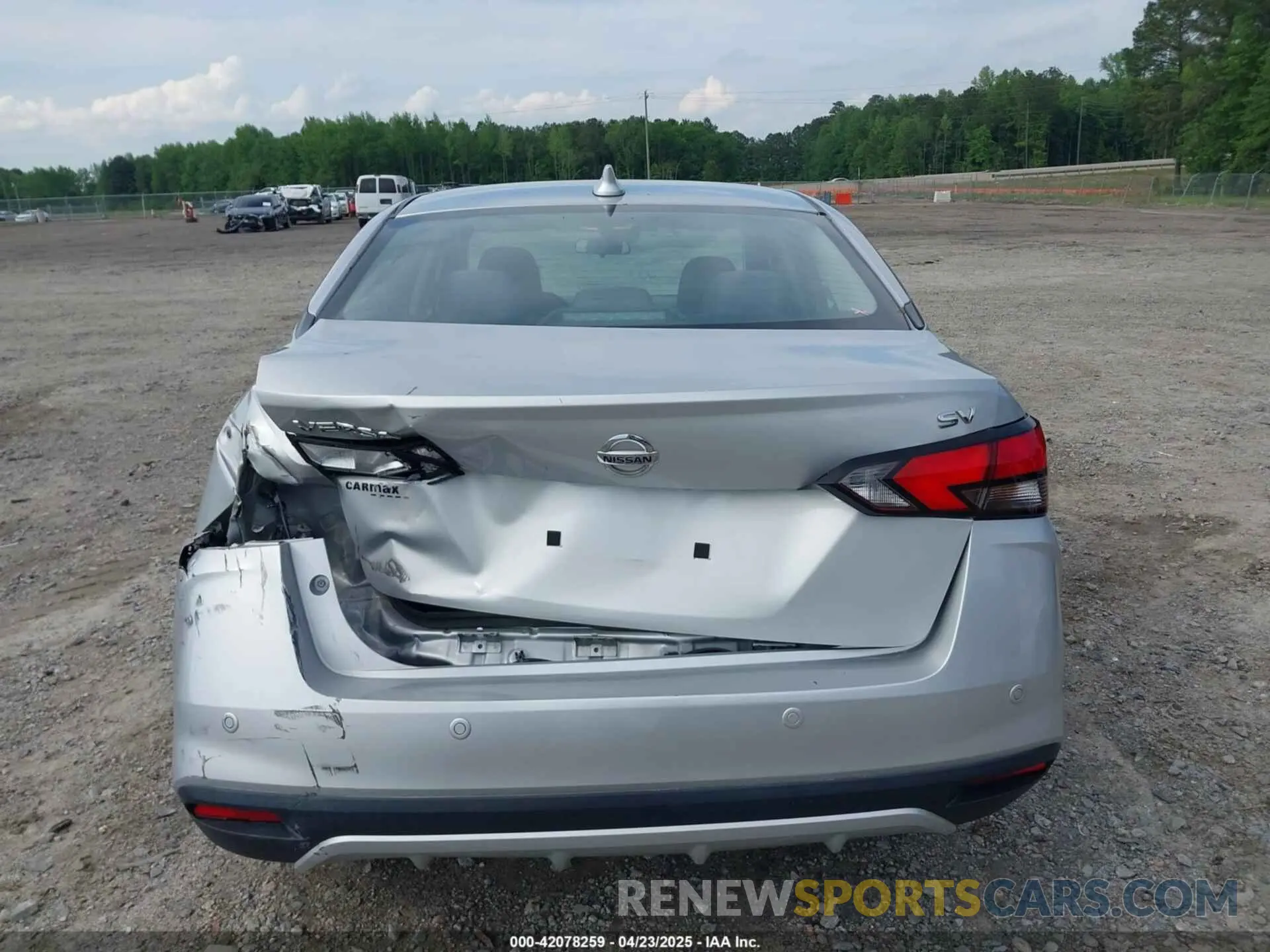 16 Photograph of a damaged car 3N1CN8EV6ML824954 NISSAN VERSA 2021