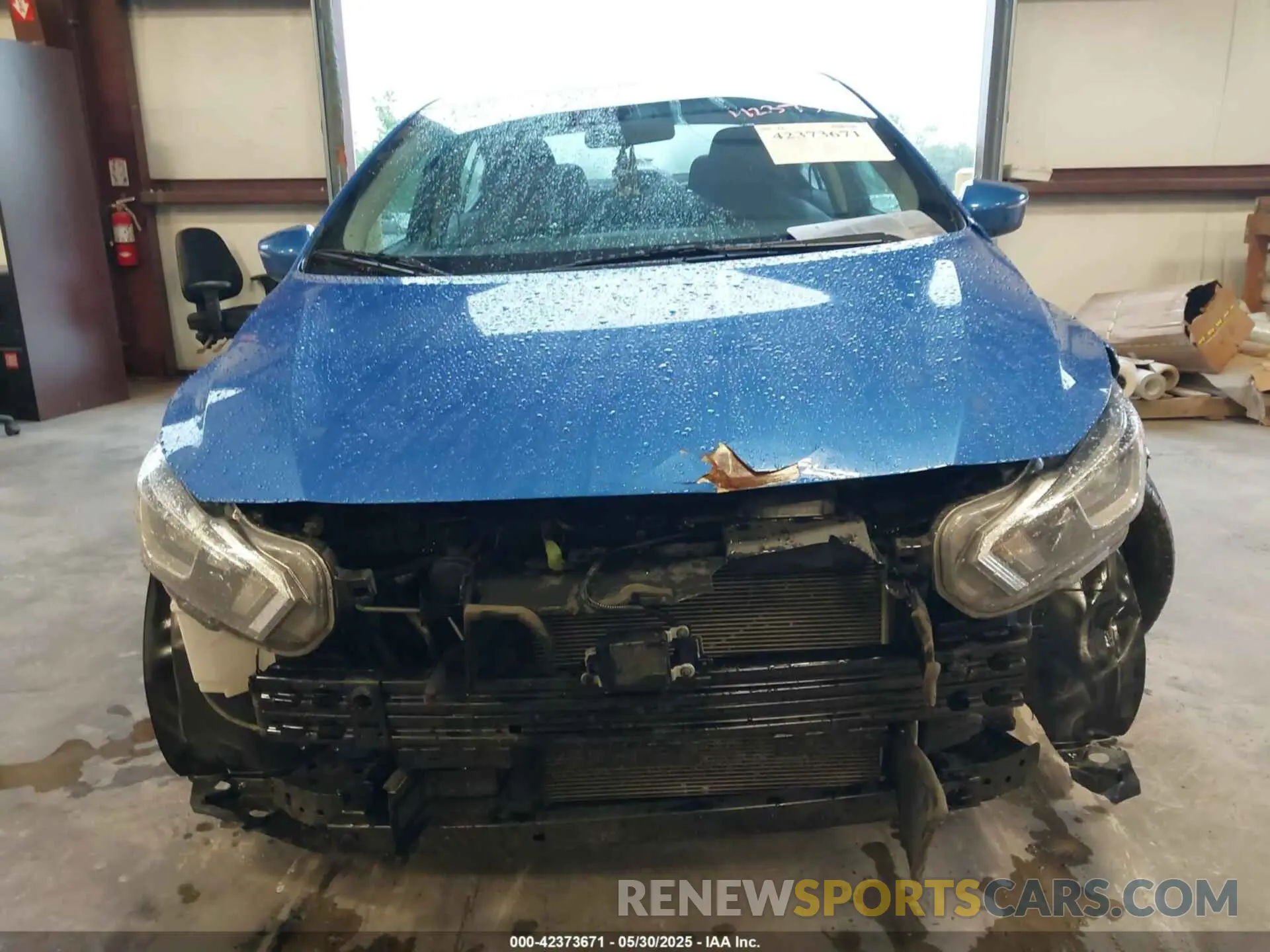 12 Photograph of a damaged car 3N1CN8EV6ML828390 NISSAN VERSA 2021