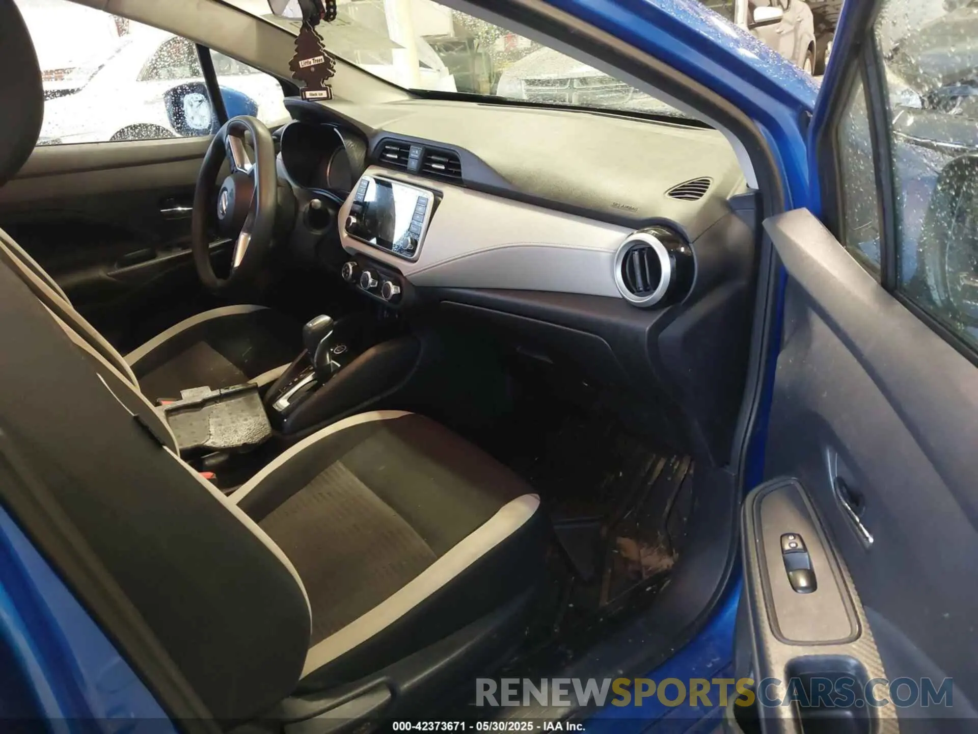 5 Photograph of a damaged car 3N1CN8EV6ML828390 NISSAN VERSA 2021