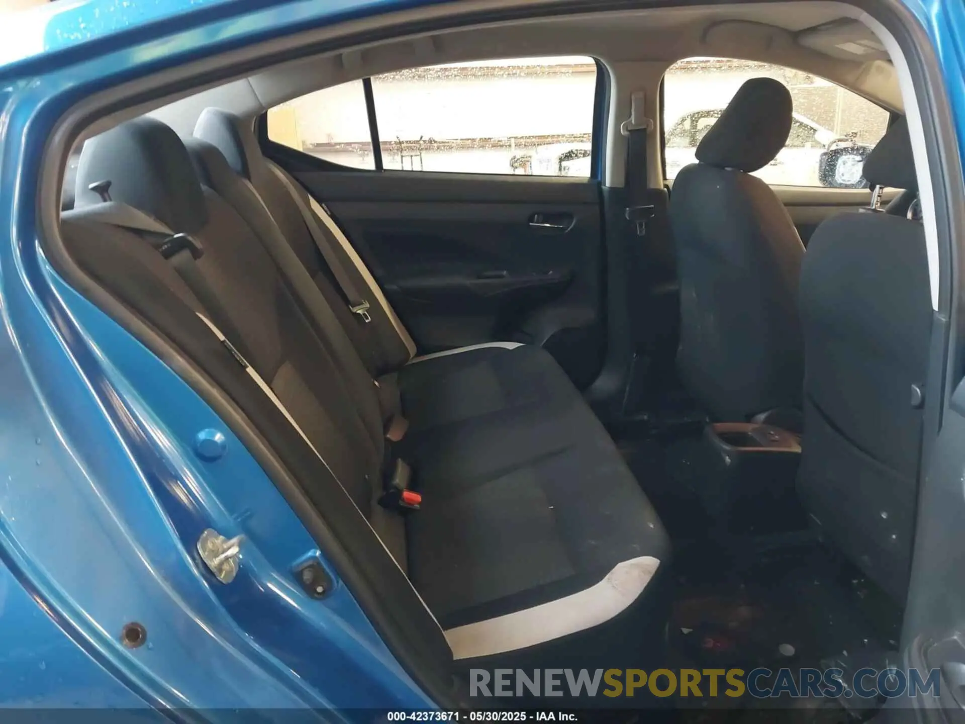 8 Photograph of a damaged car 3N1CN8EV6ML828390 NISSAN VERSA 2021