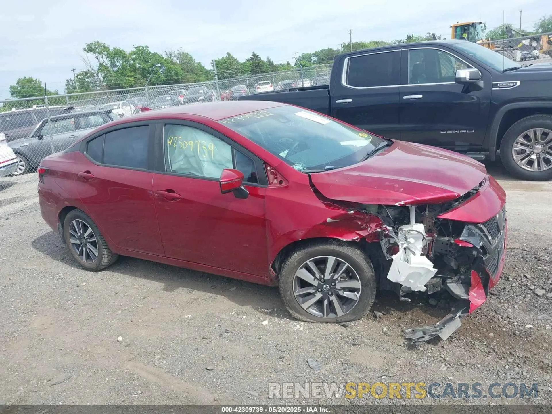 13 Photograph of a damaged car 3N1CN8EV6ML859803 NISSAN VERSA 2021
