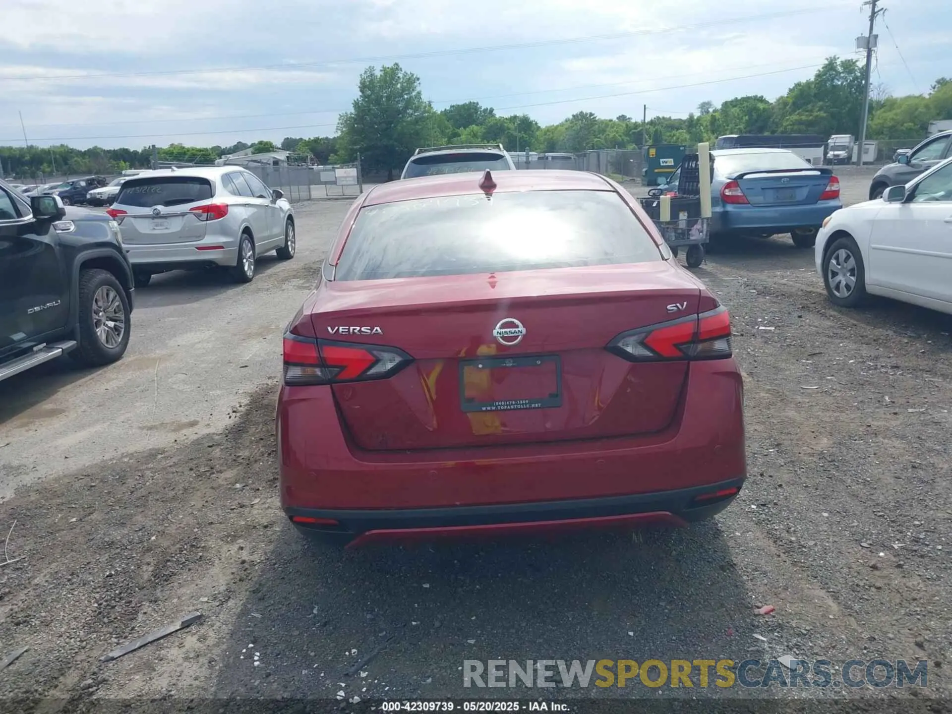 16 Photograph of a damaged car 3N1CN8EV6ML859803 NISSAN VERSA 2021