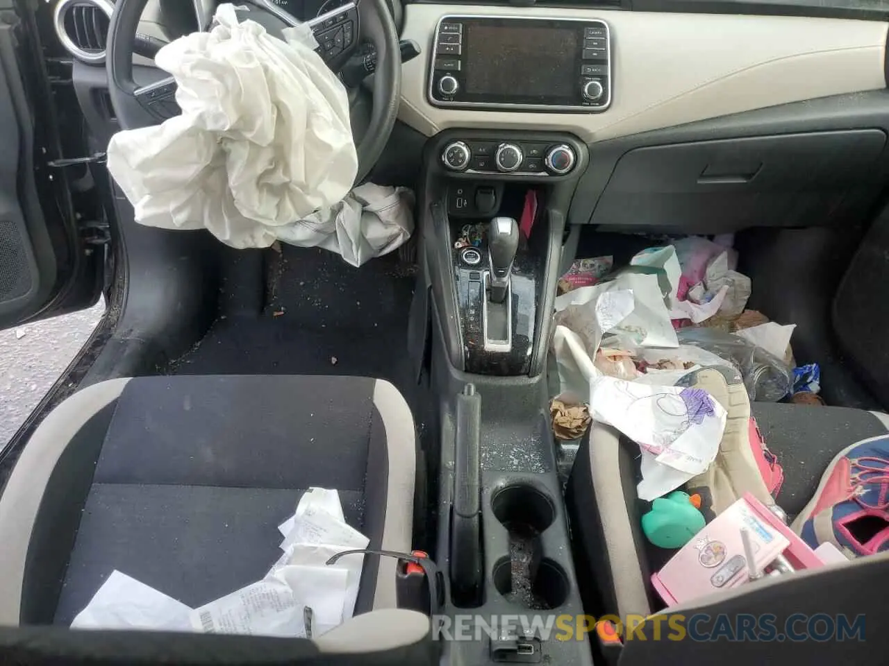 8 Photograph of a damaged car 3N1CN8EV6ML861597 NISSAN VERSA 2021