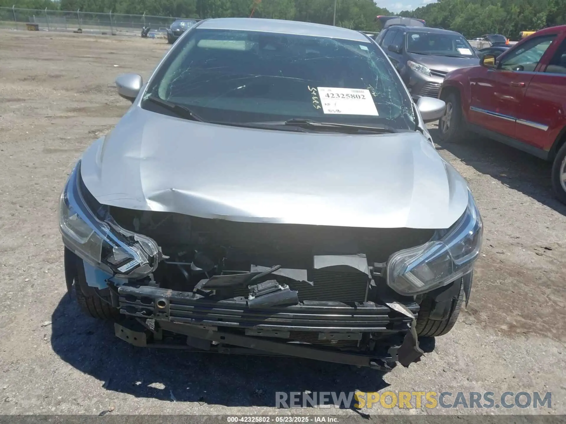 13 Photograph of a damaged car 3N1CN8EV6ML868355 NISSAN VERSA 2021