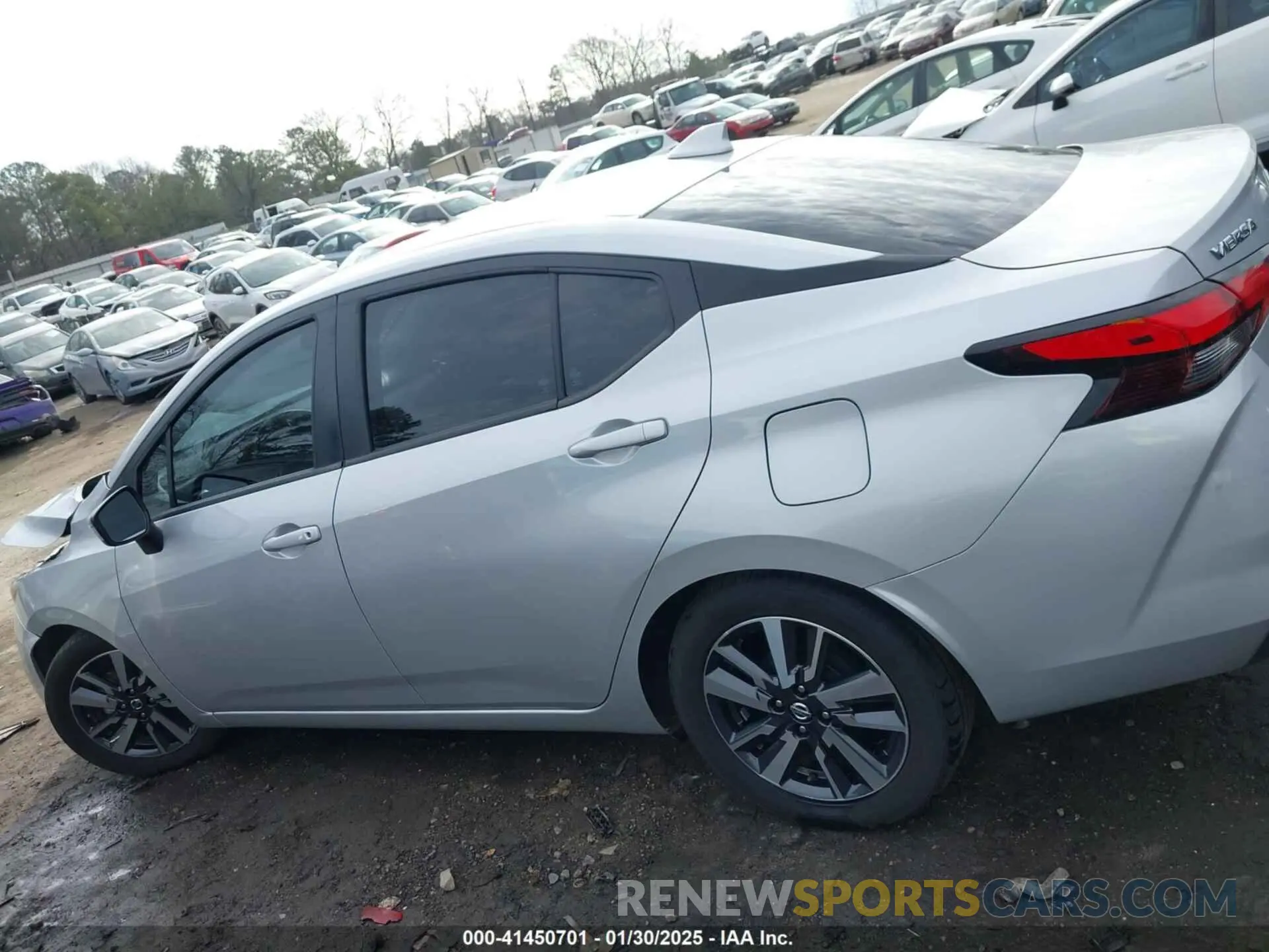 14 Photograph of a damaged car 3N1CN8EV6ML891702 NISSAN VERSA 2021