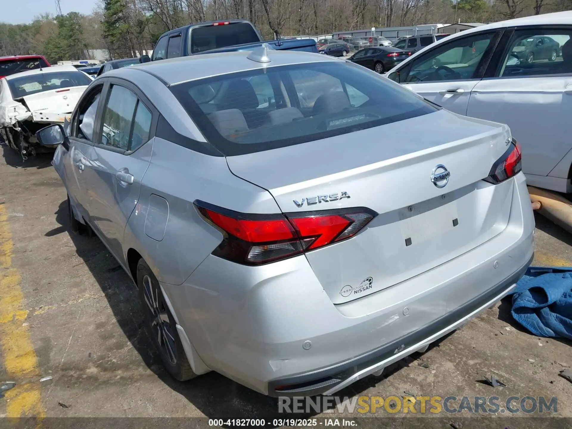 3 Photograph of a damaged car 3N1CN8EV6ML894003 NISSAN VERSA 2021