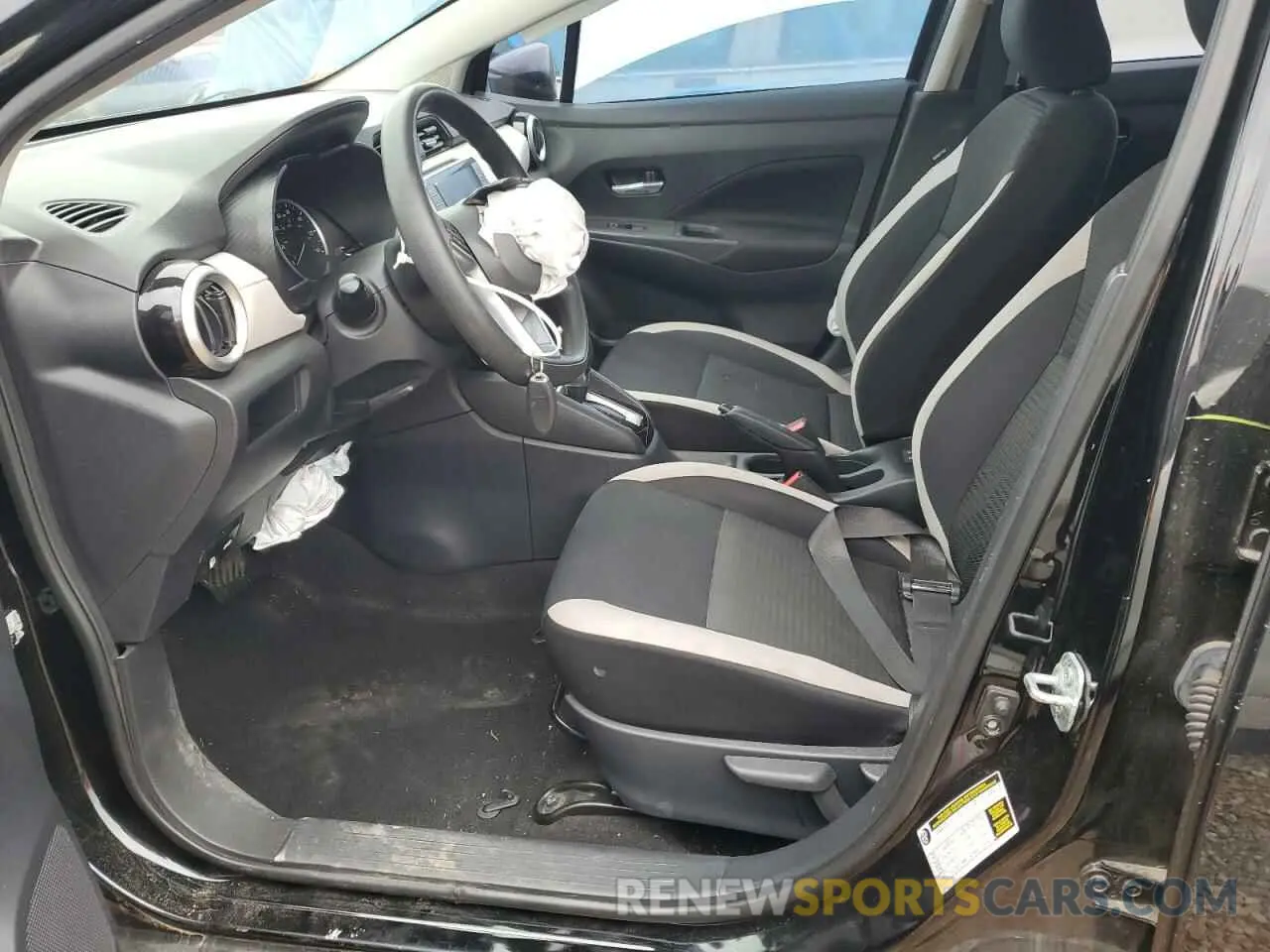 7 Photograph of a damaged car 3N1CN8EV7ML826535 NISSAN VERSA 2021