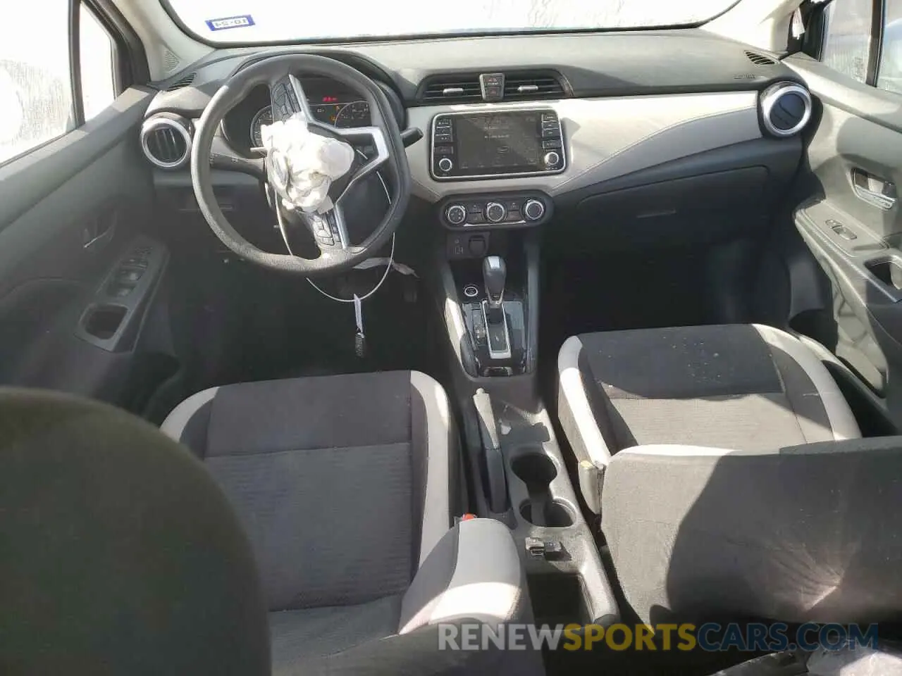 8 Photograph of a damaged car 3N1CN8EV7ML833484 NISSAN VERSA 2021