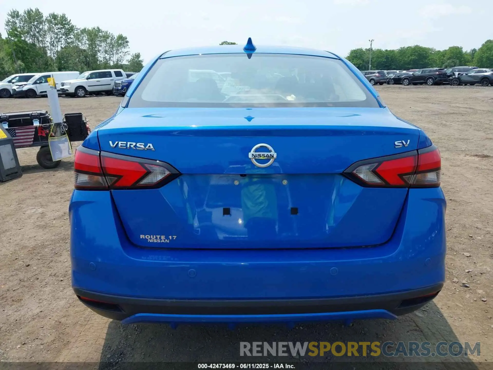 16 Photograph of a damaged car 3N1CN8EV7ML833839 NISSAN VERSA 2021