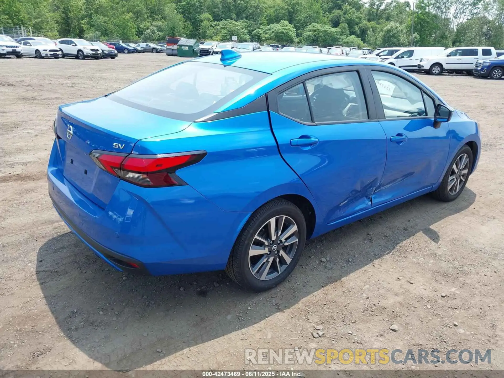 4 Photograph of a damaged car 3N1CN8EV7ML833839 NISSAN VERSA 2021