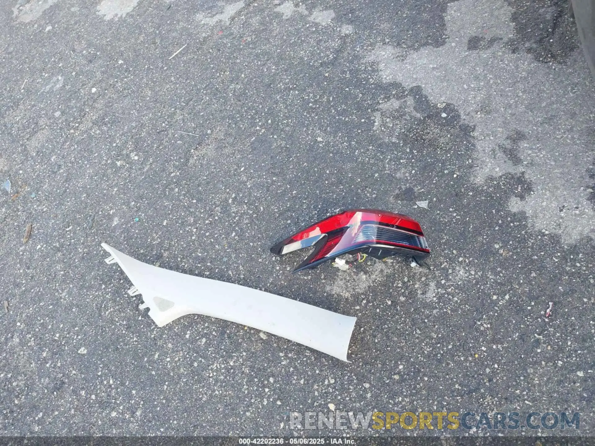 11 Photograph of a damaged car 3N1CN8EV7ML845490 NISSAN VERSA 2021