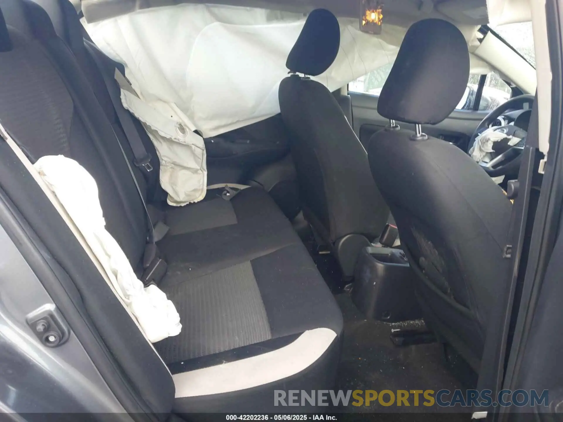 8 Photograph of a damaged car 3N1CN8EV7ML845490 NISSAN VERSA 2021