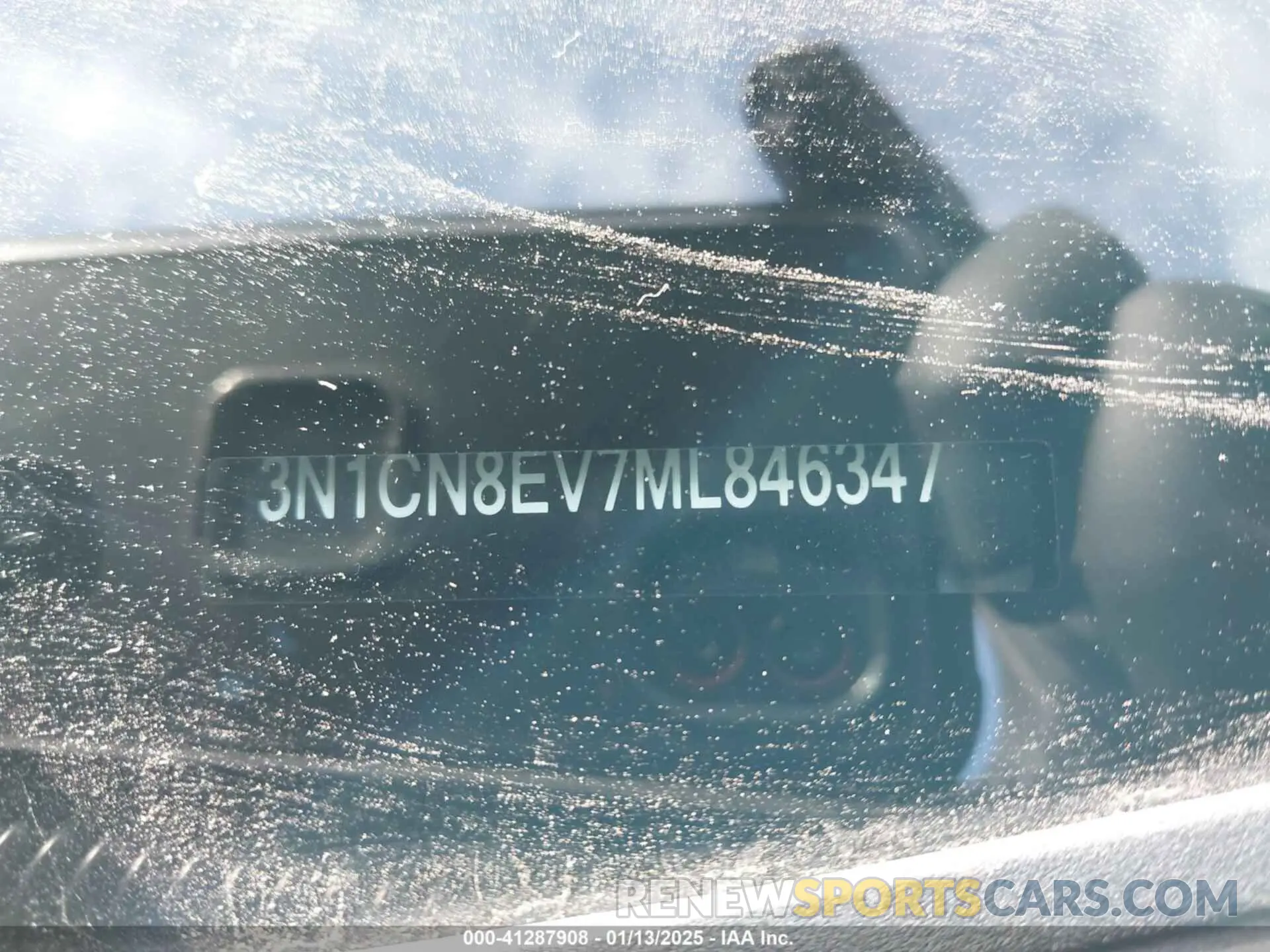 9 Photograph of a damaged car 3N1CN8EV7ML846347 NISSAN VERSA 2021