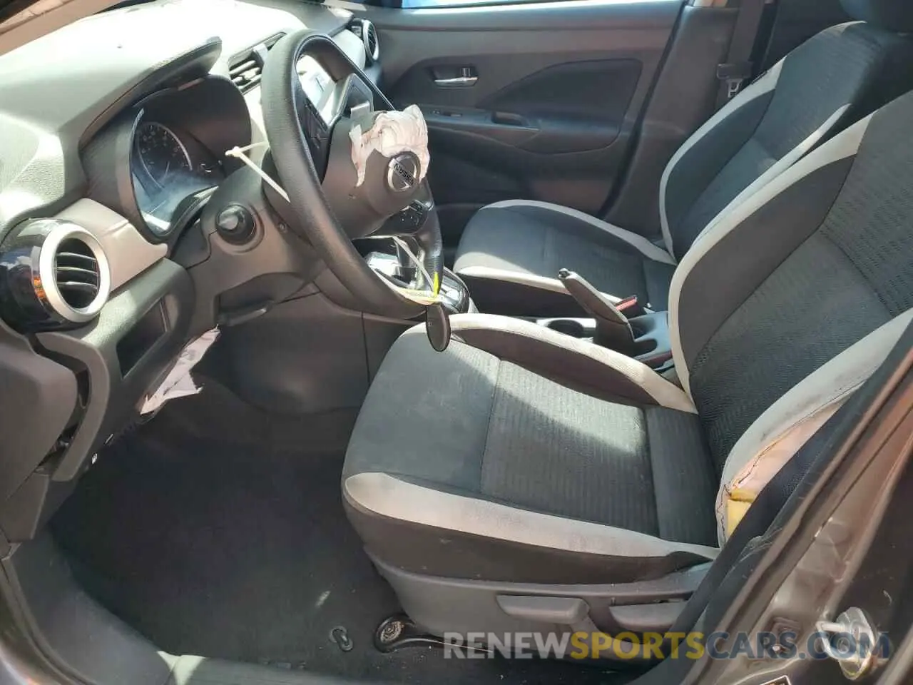 7 Photograph of a damaged car 3N1CN8EV7ML848423 NISSAN VERSA 2021
