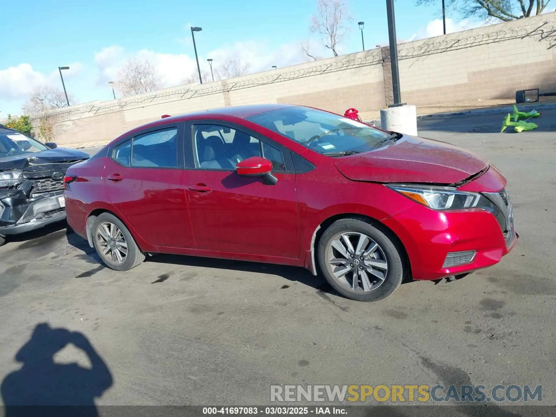 14 Photograph of a damaged car 3N1CN8EV7ML859406 NISSAN VERSA 2021