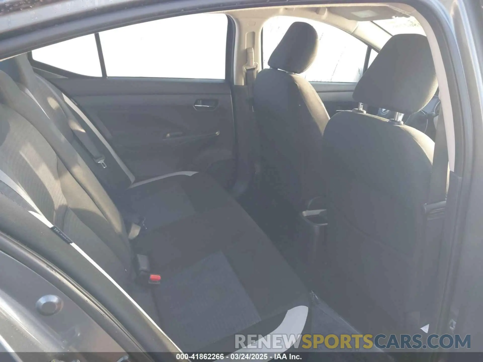 8 Photograph of a damaged car 3N1CN8EV7ML862046 NISSAN VERSA 2021