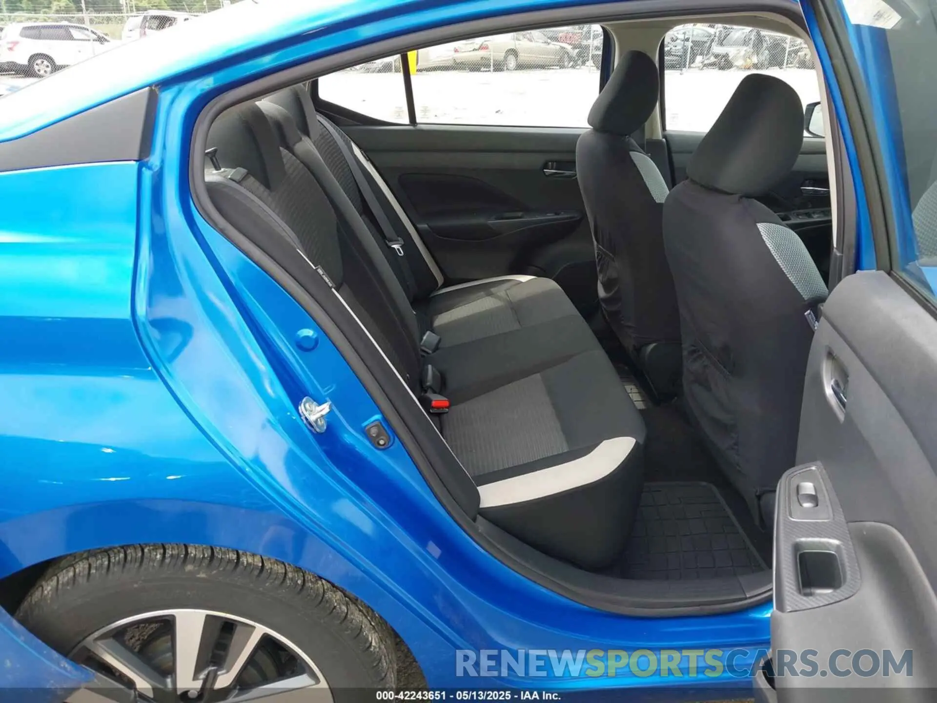 8 Photograph of a damaged car 3N1CN8EV7ML870941 NISSAN VERSA 2021