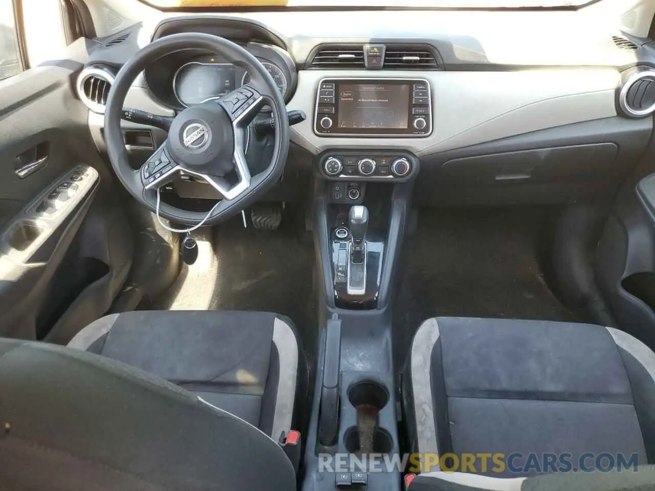 8 Photograph of a damaged car 3N1CN8EV7ML871247 NISSAN VERSA 2021