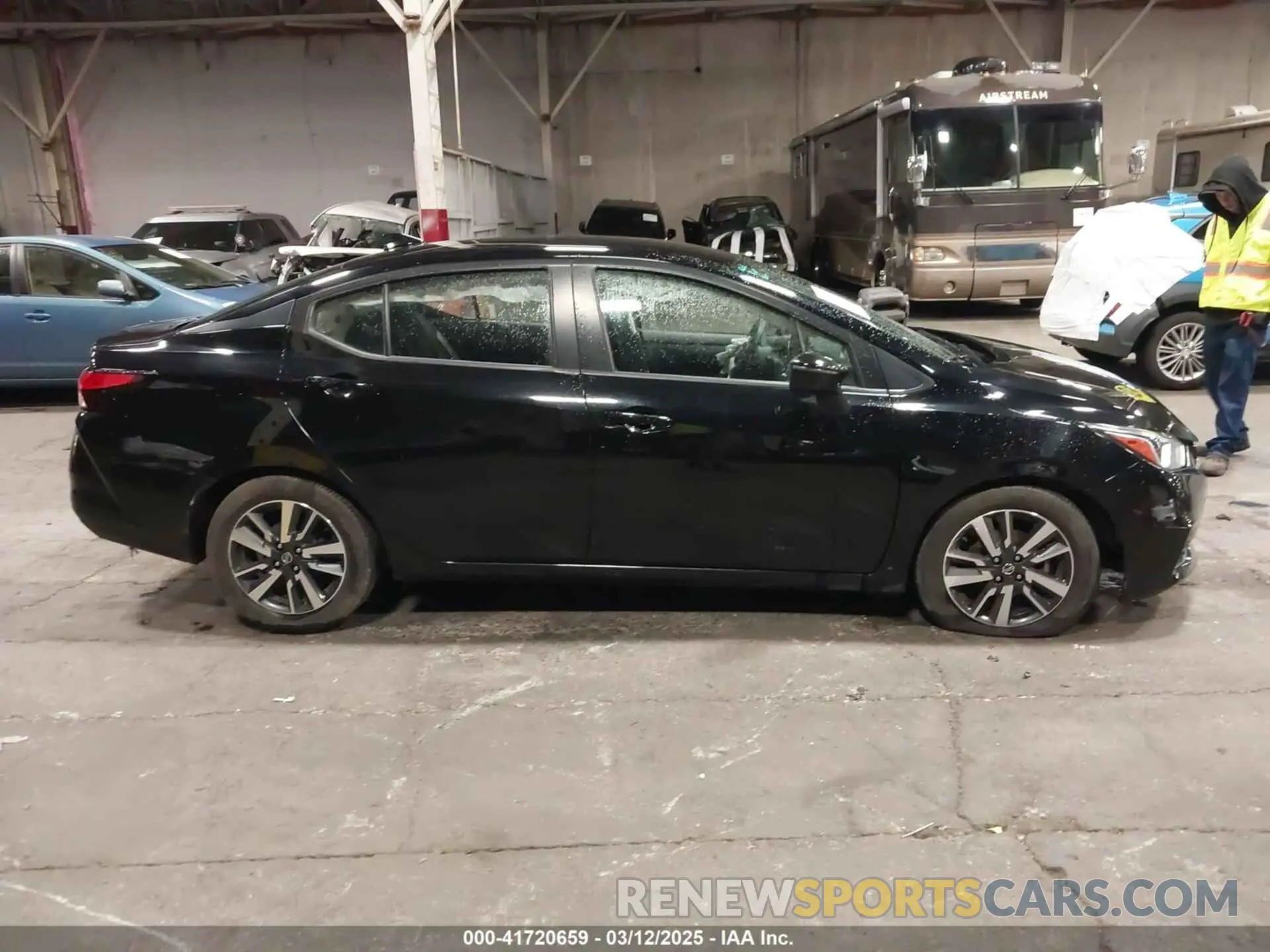 13 Photograph of a damaged car 3N1CN8EV7ML871717 NISSAN VERSA 2021
