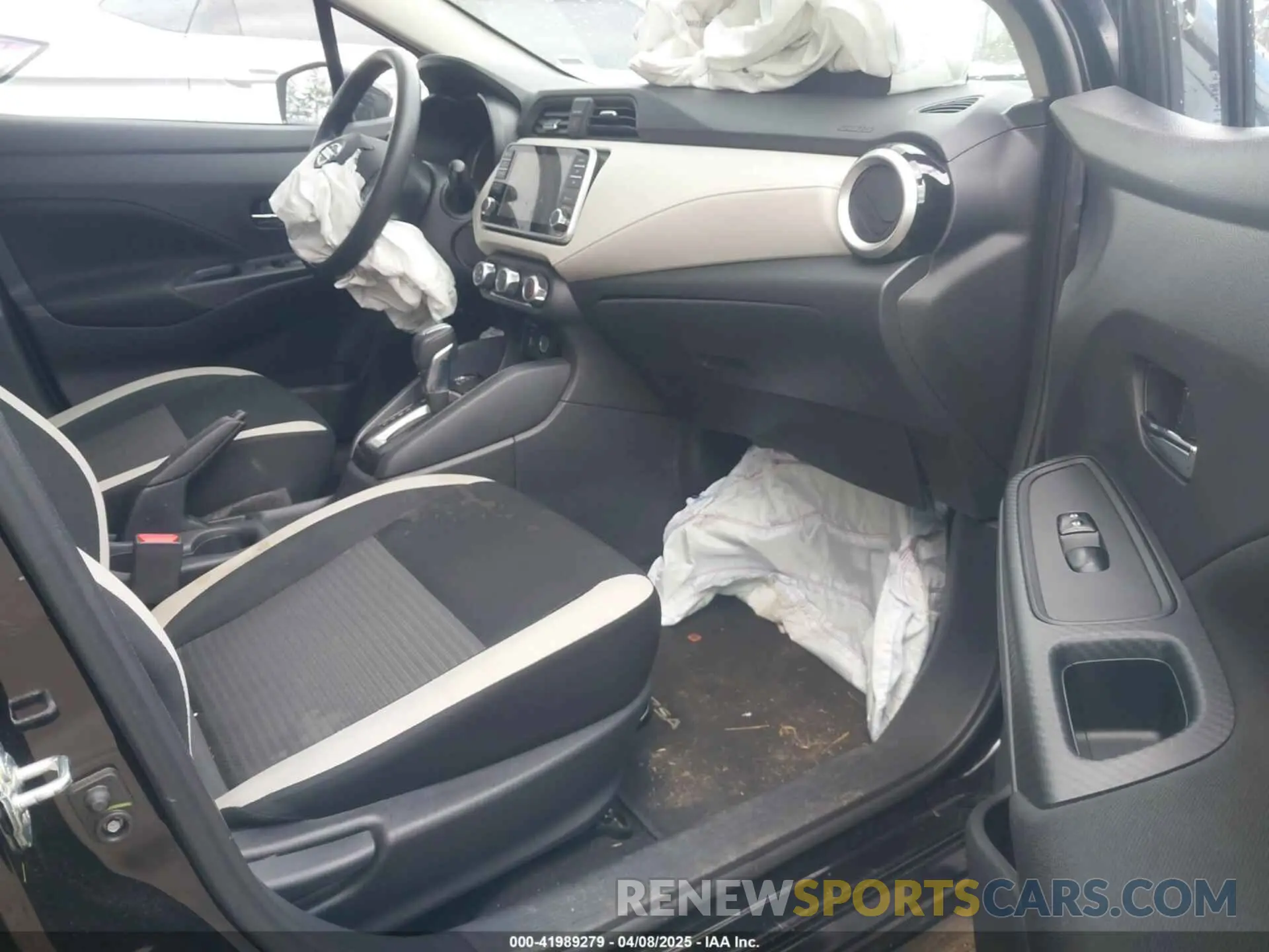 5 Photograph of a damaged car 3N1CN8EV7ML875038 NISSAN VERSA 2021
