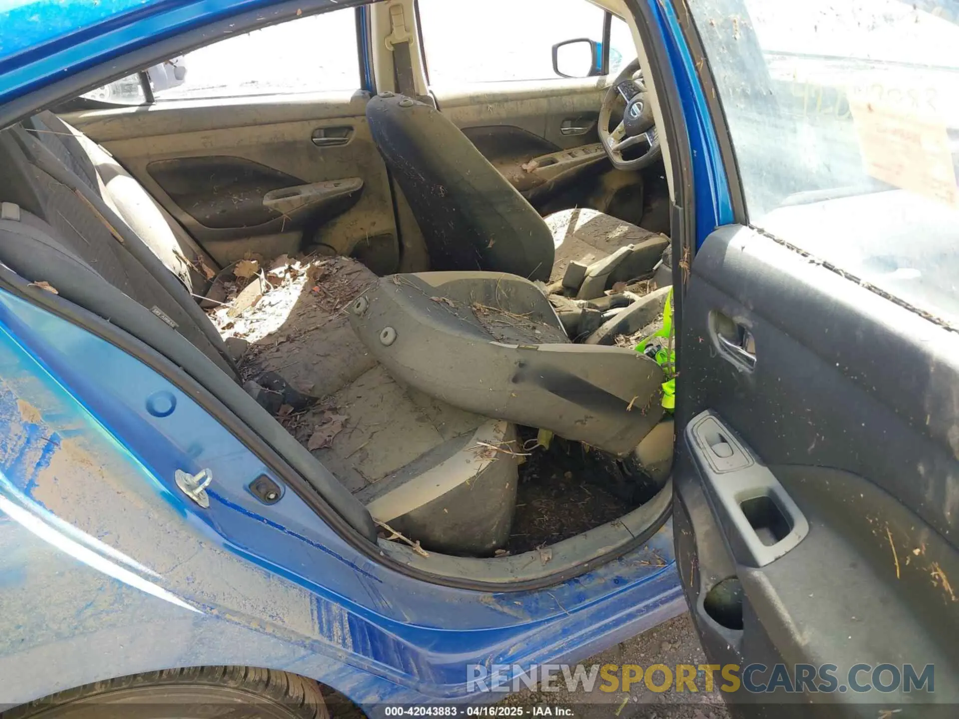 8 Photograph of a damaged car 3N1CN8EV8ML813616 NISSAN VERSA 2021