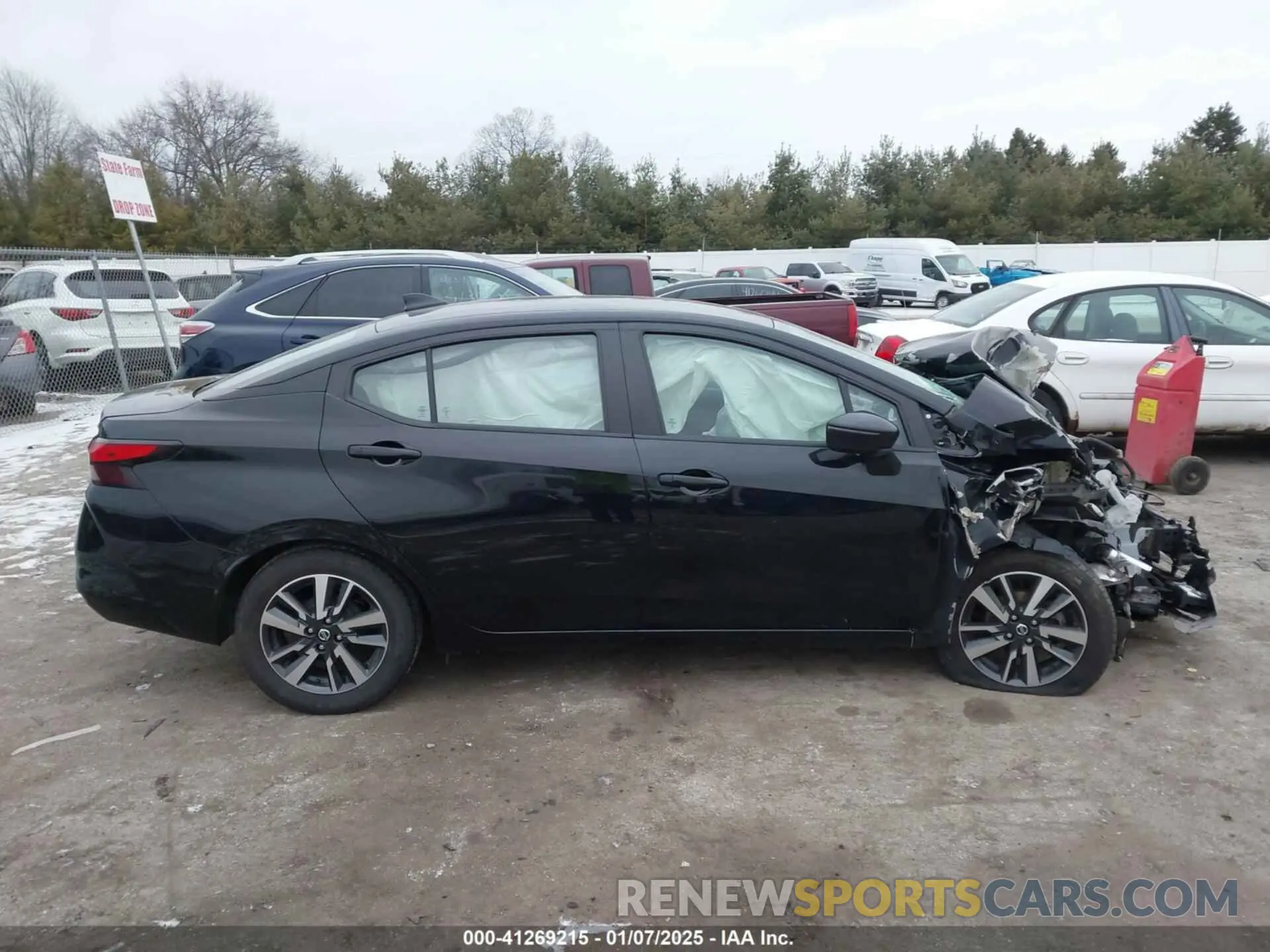 13 Photograph of a damaged car 3N1CN8EV8ML826821 NISSAN VERSA 2021