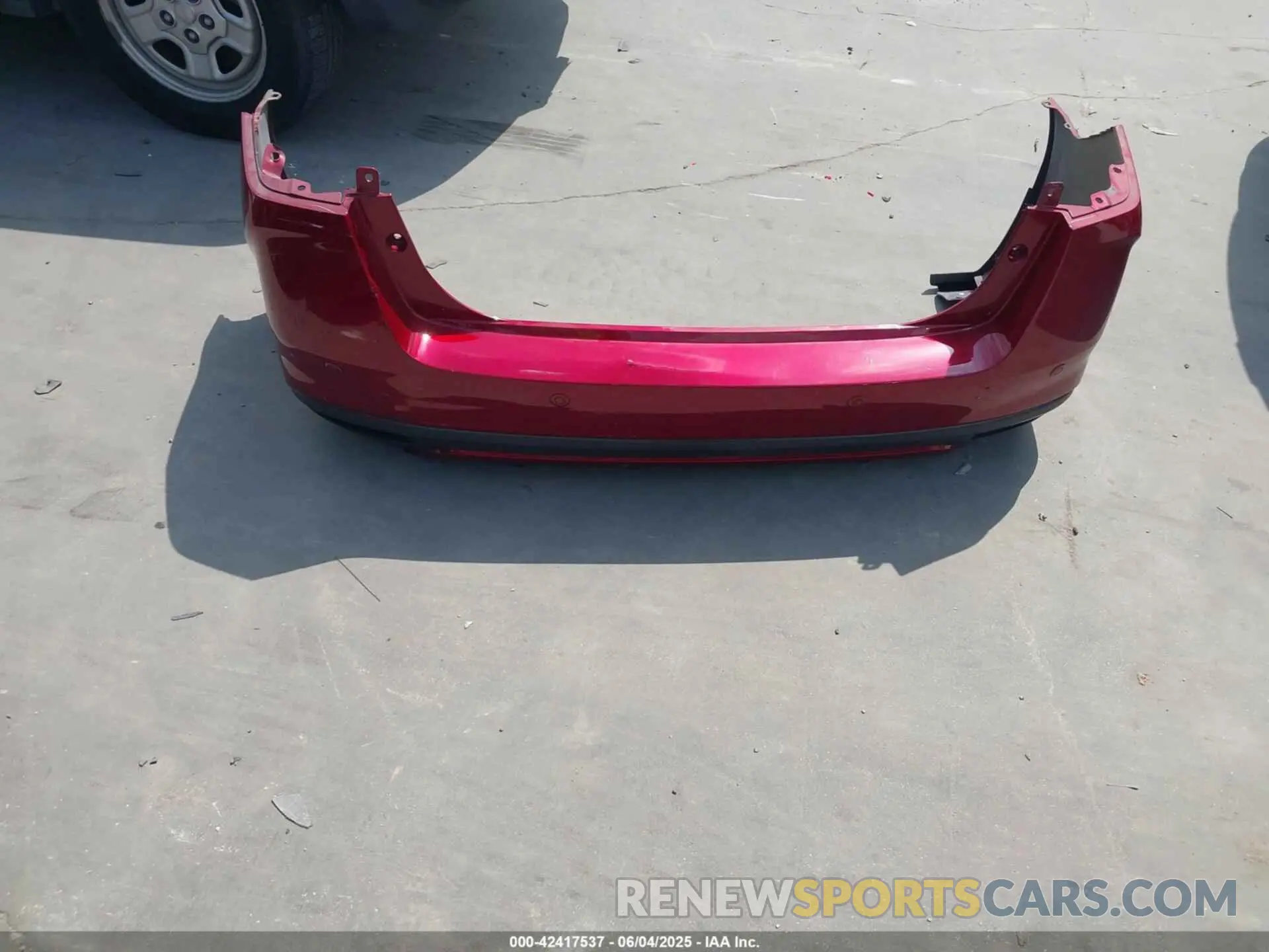 12 Photograph of a damaged car 3N1CN8EV8ML836362 NISSAN VERSA 2021